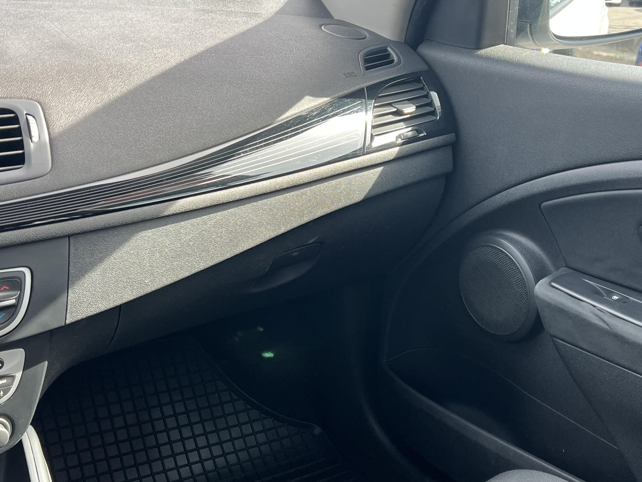 RENAULT MEGANE 1.6 Dynamique Magyarországi. teljes szerviztörténet! LEGJOBB ÁR!