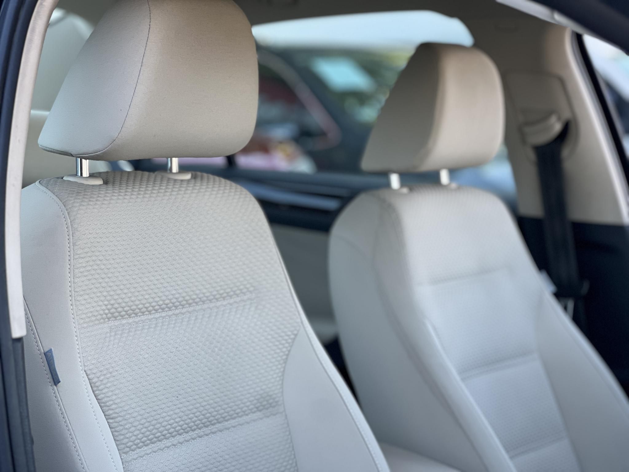 VOLKSWAGEN JETTA VI 1.4 TSI BMT Comfortline M.o.-i. friss műszaki vizsga. szervizelt! 1-Tulaj!