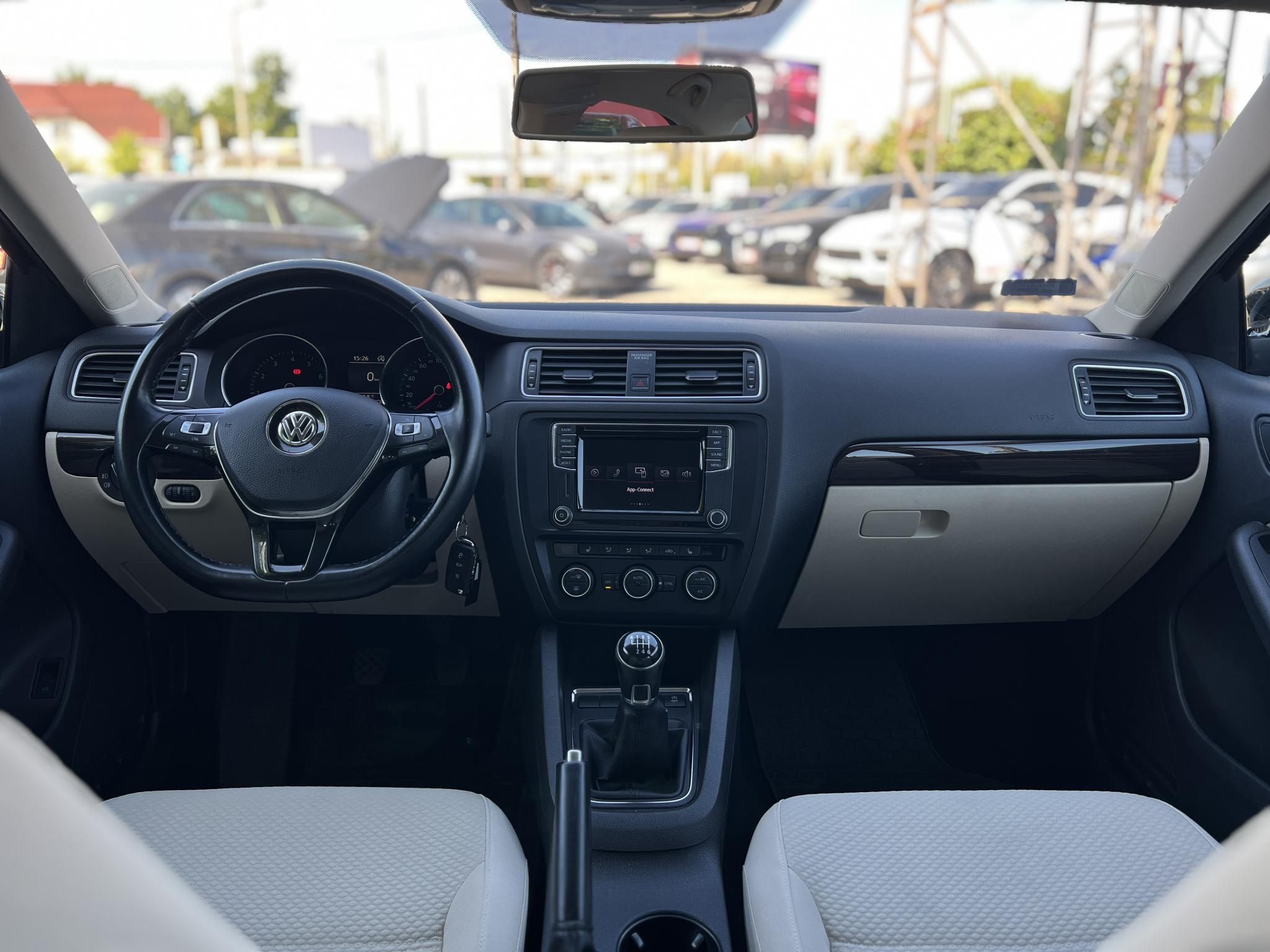 VOLKSWAGEN JETTA VI 1.4 TSI BMT Comfortline M.o.-i. friss műszaki vizsga. szervizelt! 1-Tulaj!