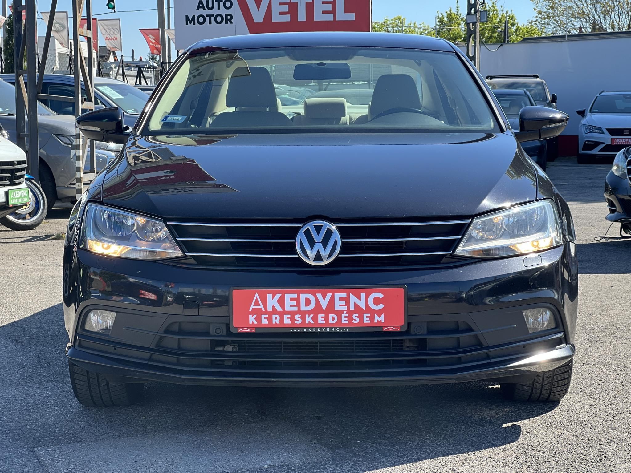 VOLKSWAGEN JETTA VI 1.4 TSI BMT Comfortline M.o.-i. friss műszaki vizsga. szervizelt! 1-Tulaj!