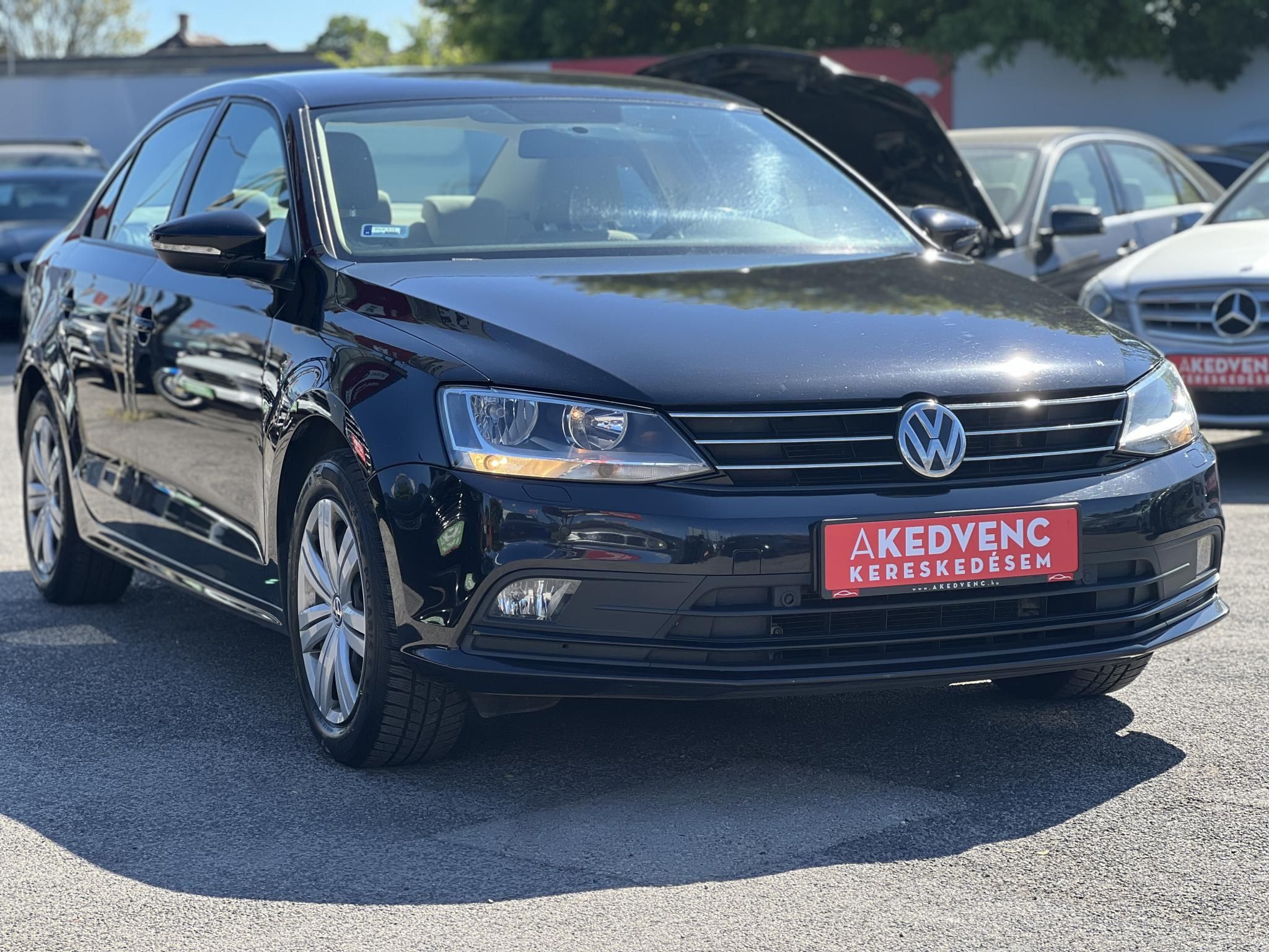 VOLKSWAGEN JETTA VI 1.4 TSI BMT Comfortline M.o.-i. friss műszaki vizsga. szervizelt! 1-Tulaj!