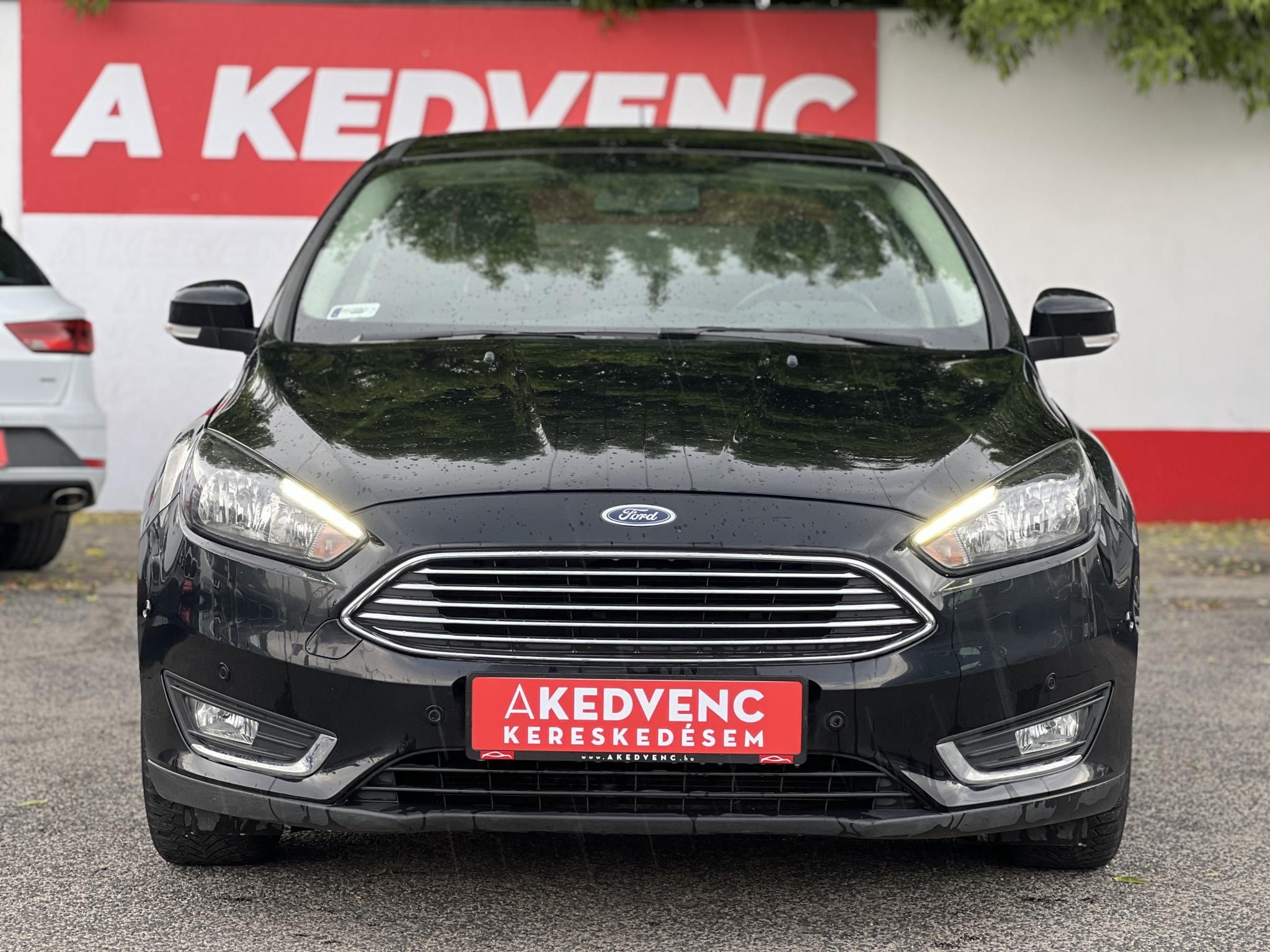 FORD FOCUS 1.6 Ti-VCT Technology Magyarországi 80e km Végig szervizelt!