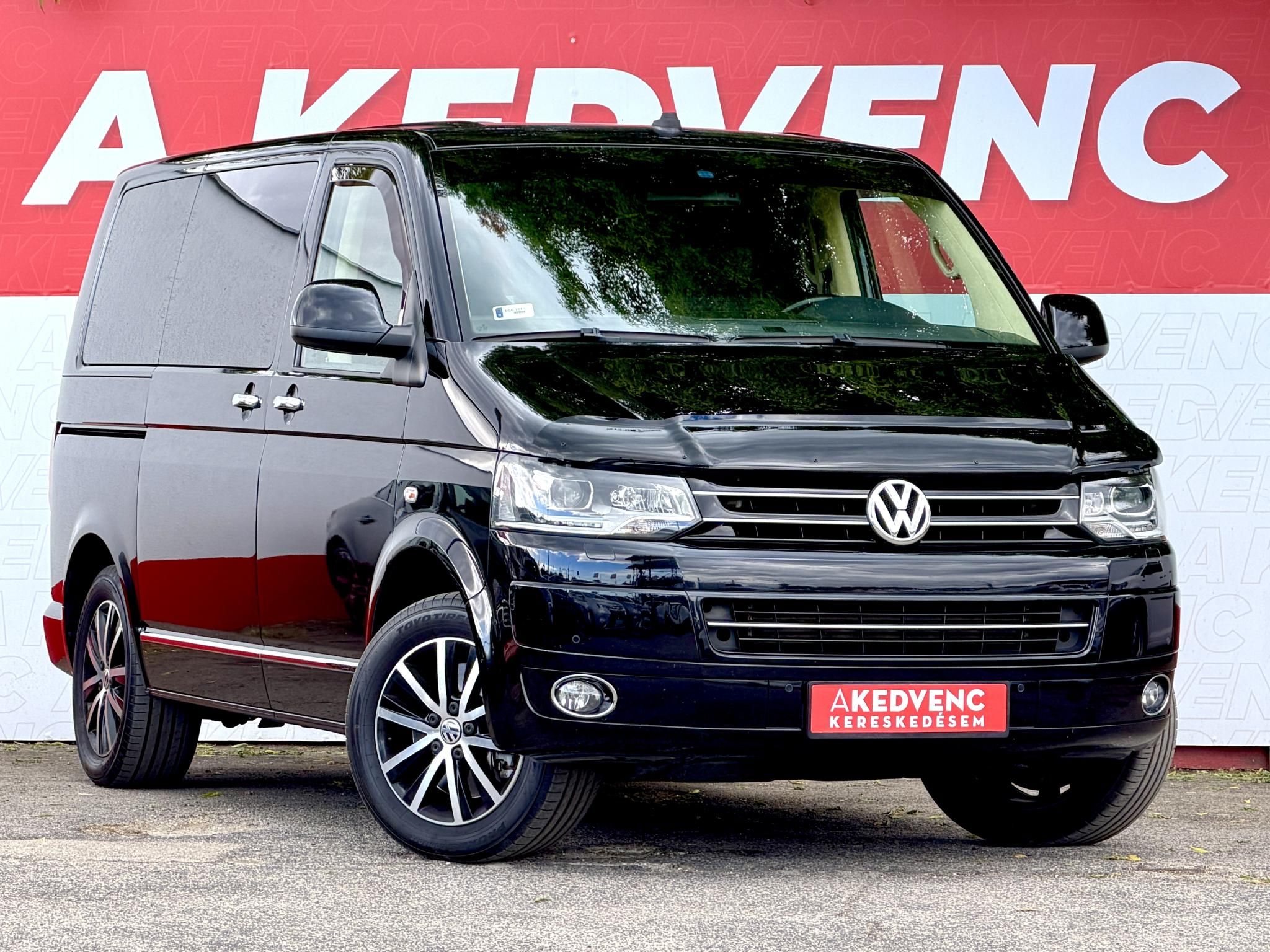 VOLKSWAGEN MULTIVAN Highline Business 2.0 TSI Nagyon ritka kivitel!