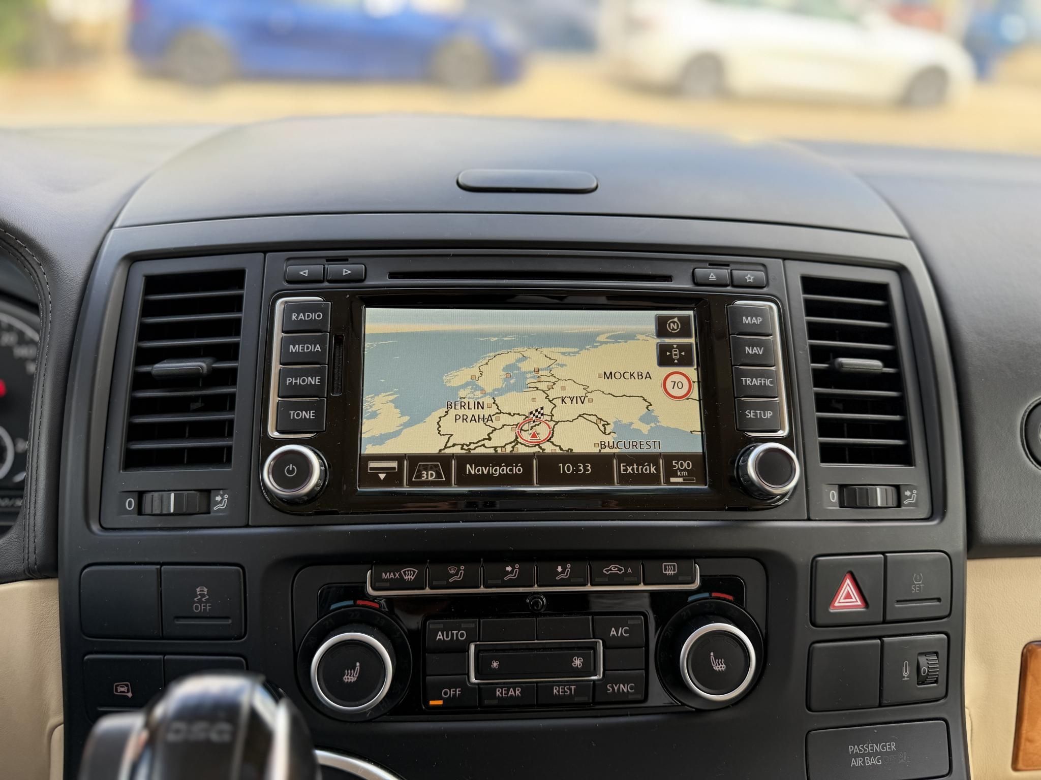 VOLKSWAGEN MULTIVAN Highline Business 2.0 TSI Nagyon ritka kivitel!