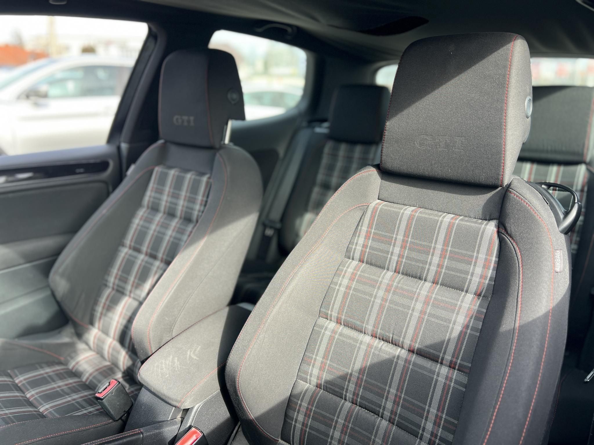 VOLKSWAGEN GOLF VI 2.0 TSI GTI DSG Rendszeresen karbantartott. Keskin felnik