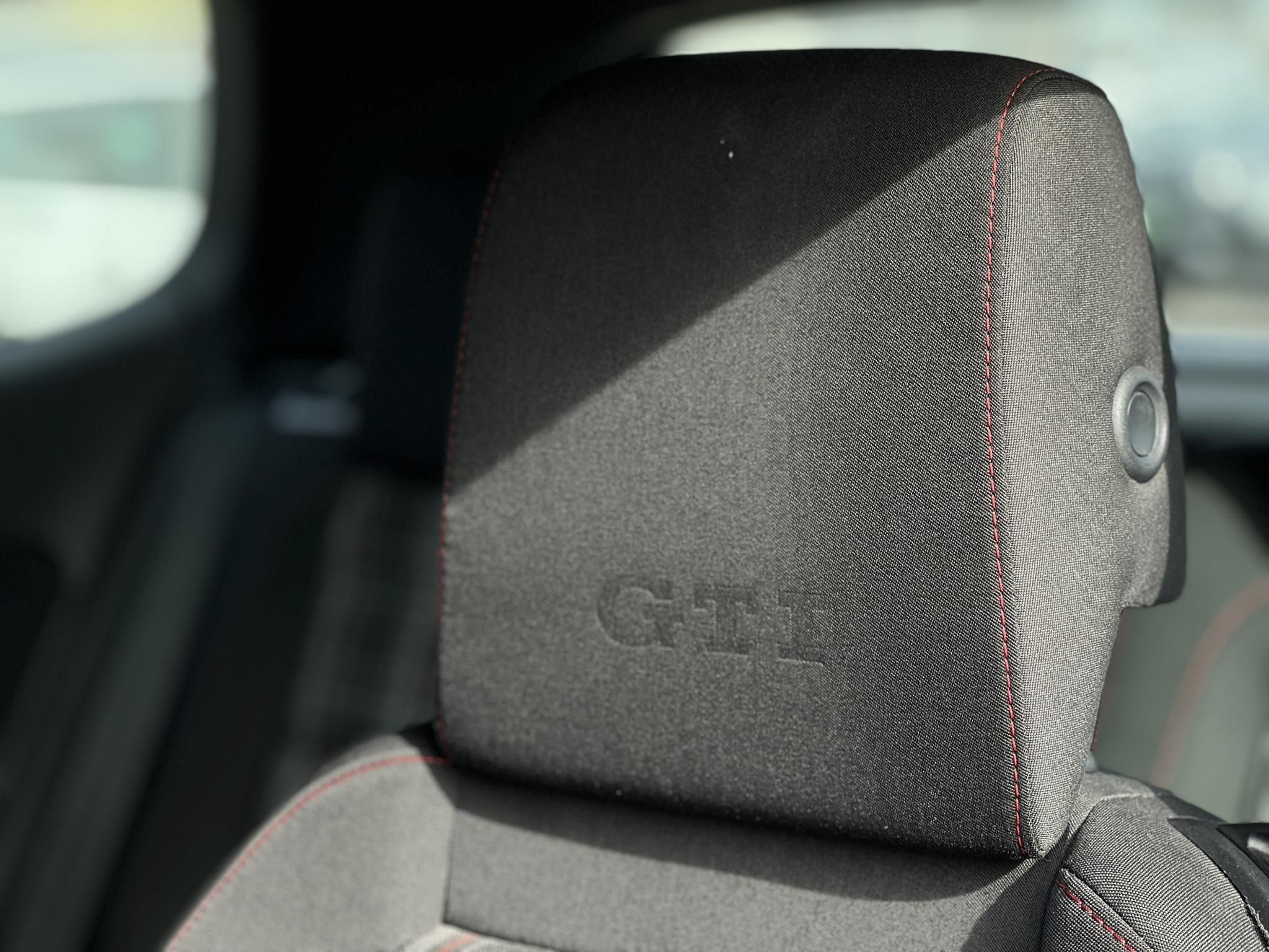 VOLKSWAGEN GOLF VI 2.0 TSI GTI DSG Rendszeresen karbantartott. Keskin felnik