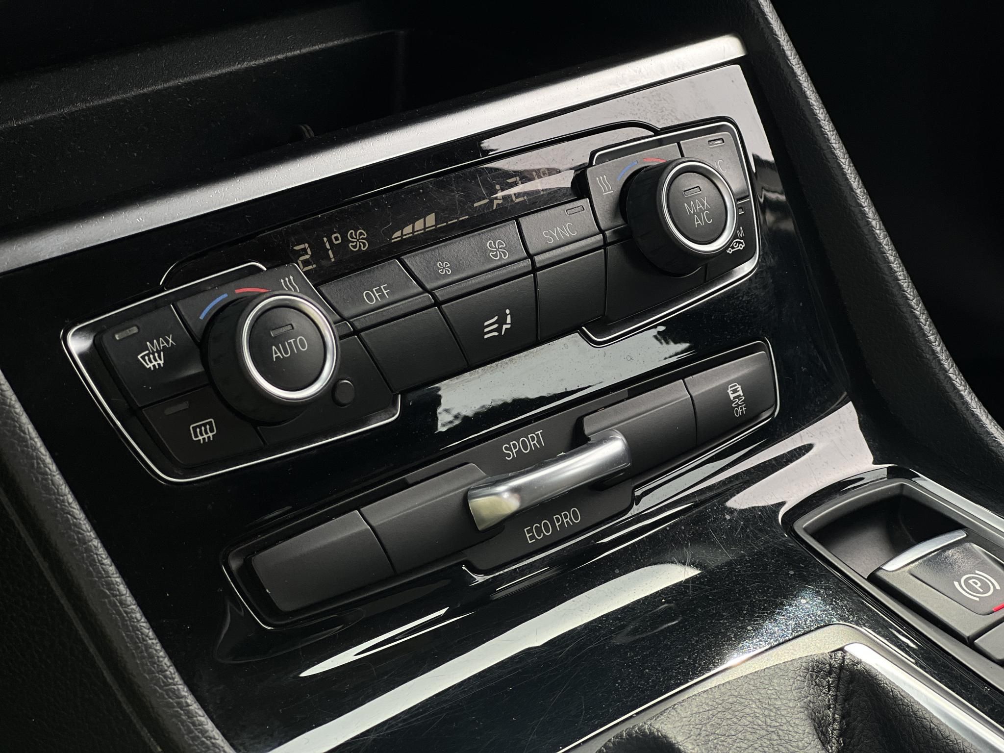 BMW 216d (Automata) Active Tourer frissen szervizelt!