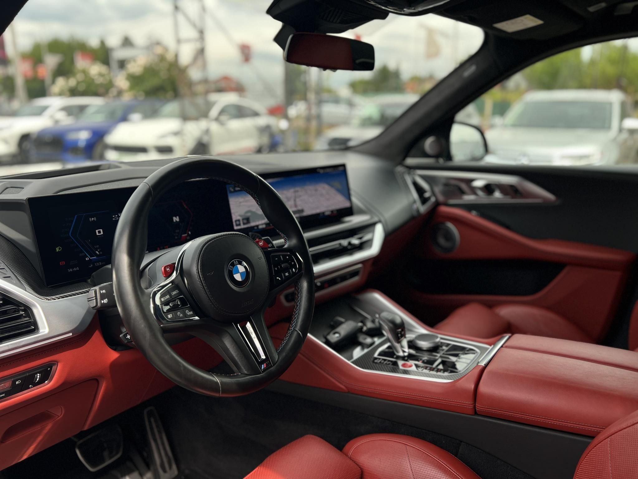 BMW XM (Automata) M.o.-i. 1.tul. teljes felszereltség. márkaszervizelt!
