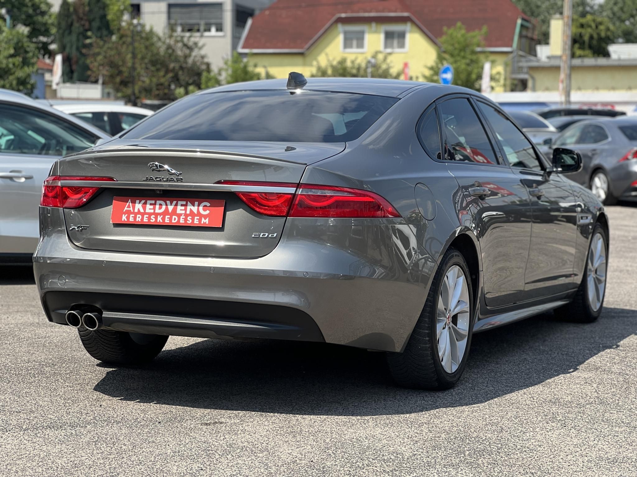 JAGUAR XF 2.0 i4D Portfolio