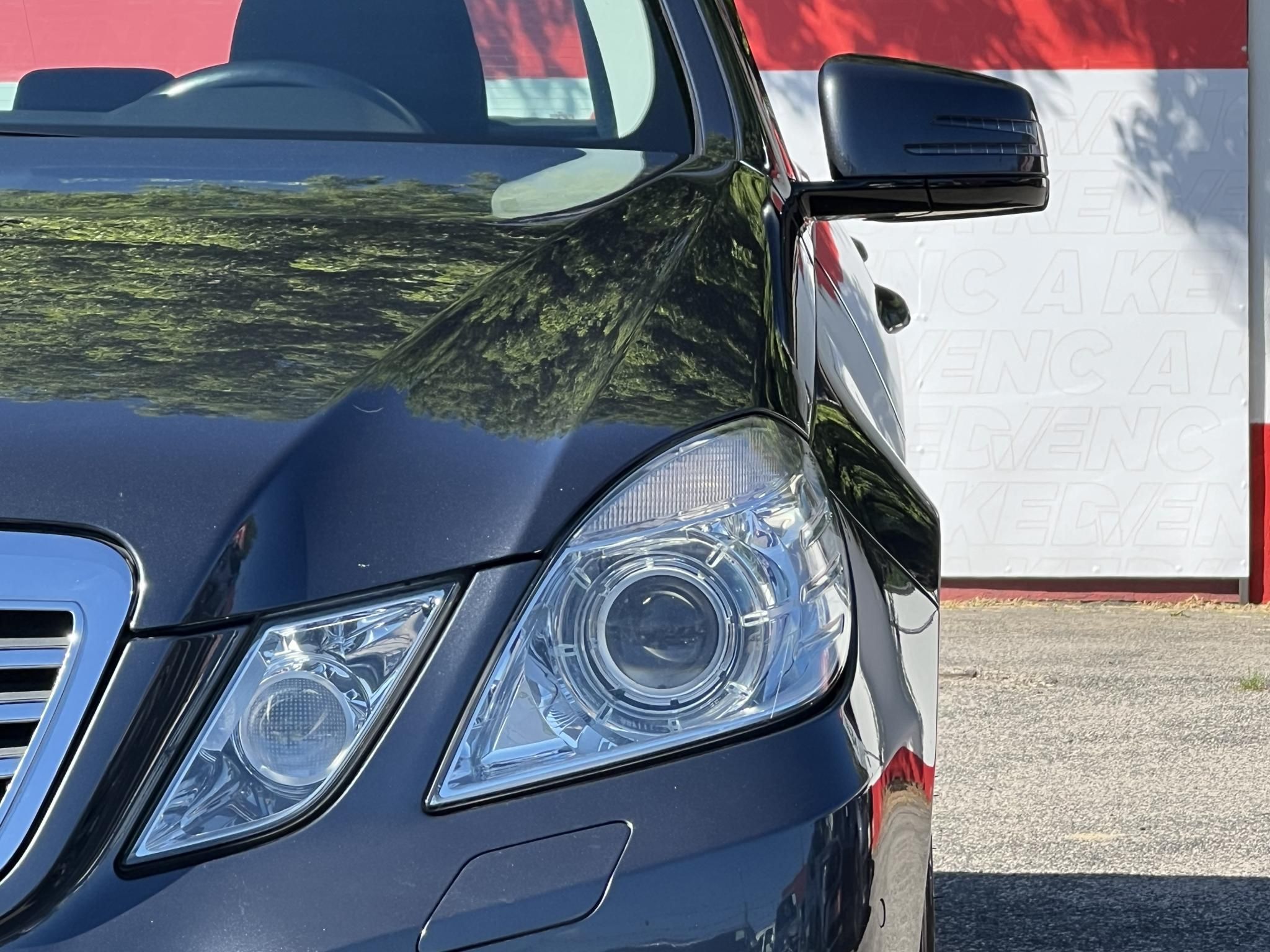 MERCEDES-BENZ E 200 CGI BlueEFFICIENCY Elegance (Automata) Gyári fényezés. Dokumentált előélet. Garantált 149e km!