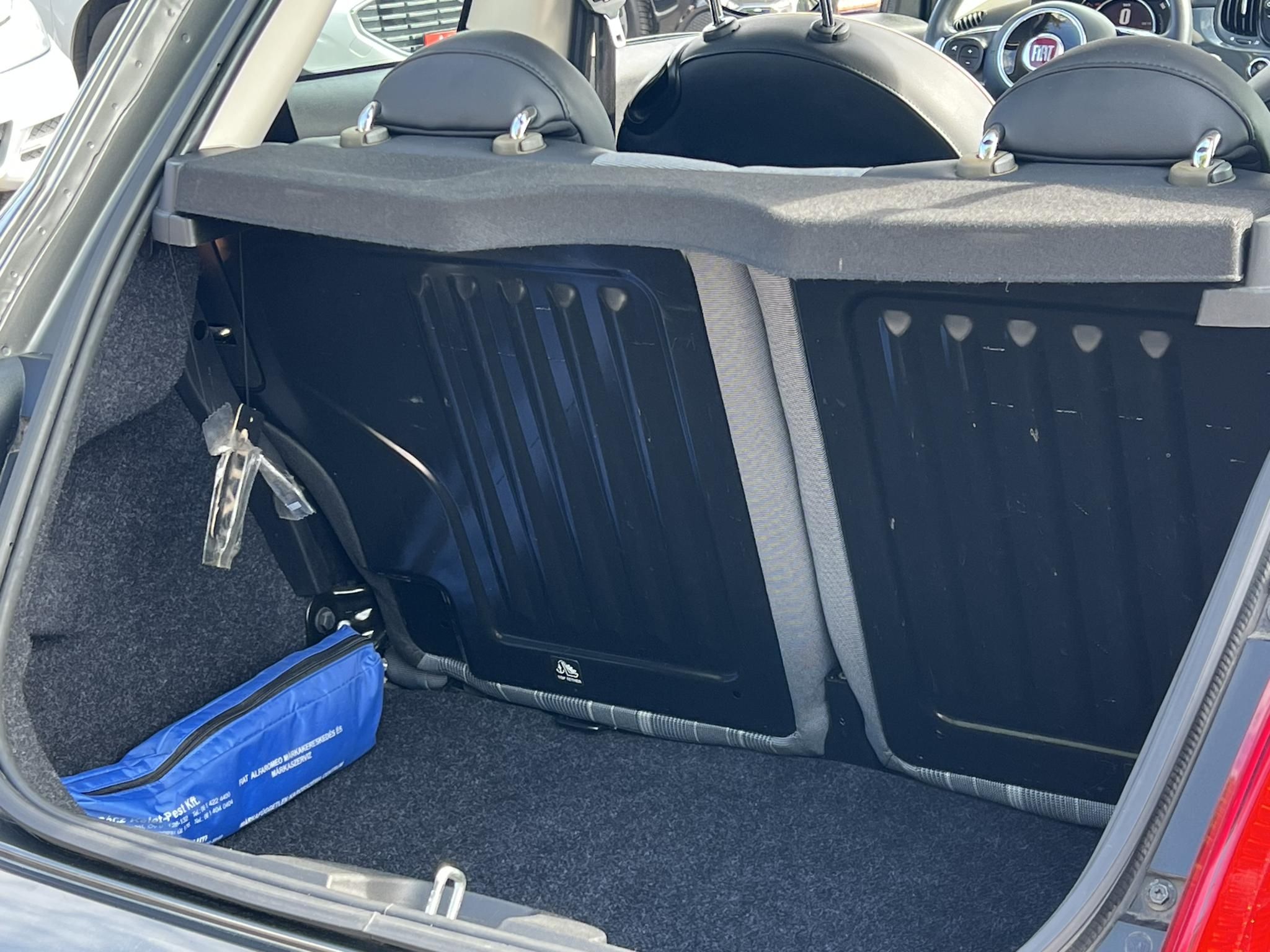 FIAT 500 500C 1.2 8V Lounge Dualogic 51e km. M.o.-i. Automata. Gyári fényezés. Végig vezetett szervizkönyv!