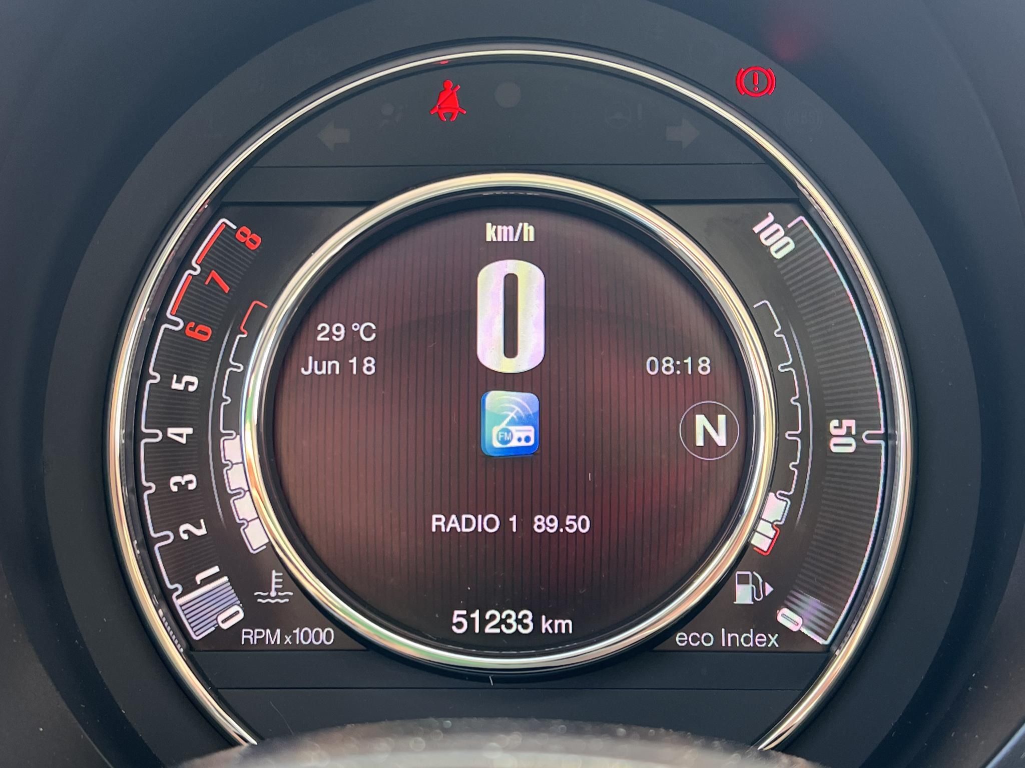 FIAT 500 500C 1.2 8V Lounge Dualogic 51e km. M.o.-i. Automata. Gyári fényezés. Végig vezetett szervizkönyv!