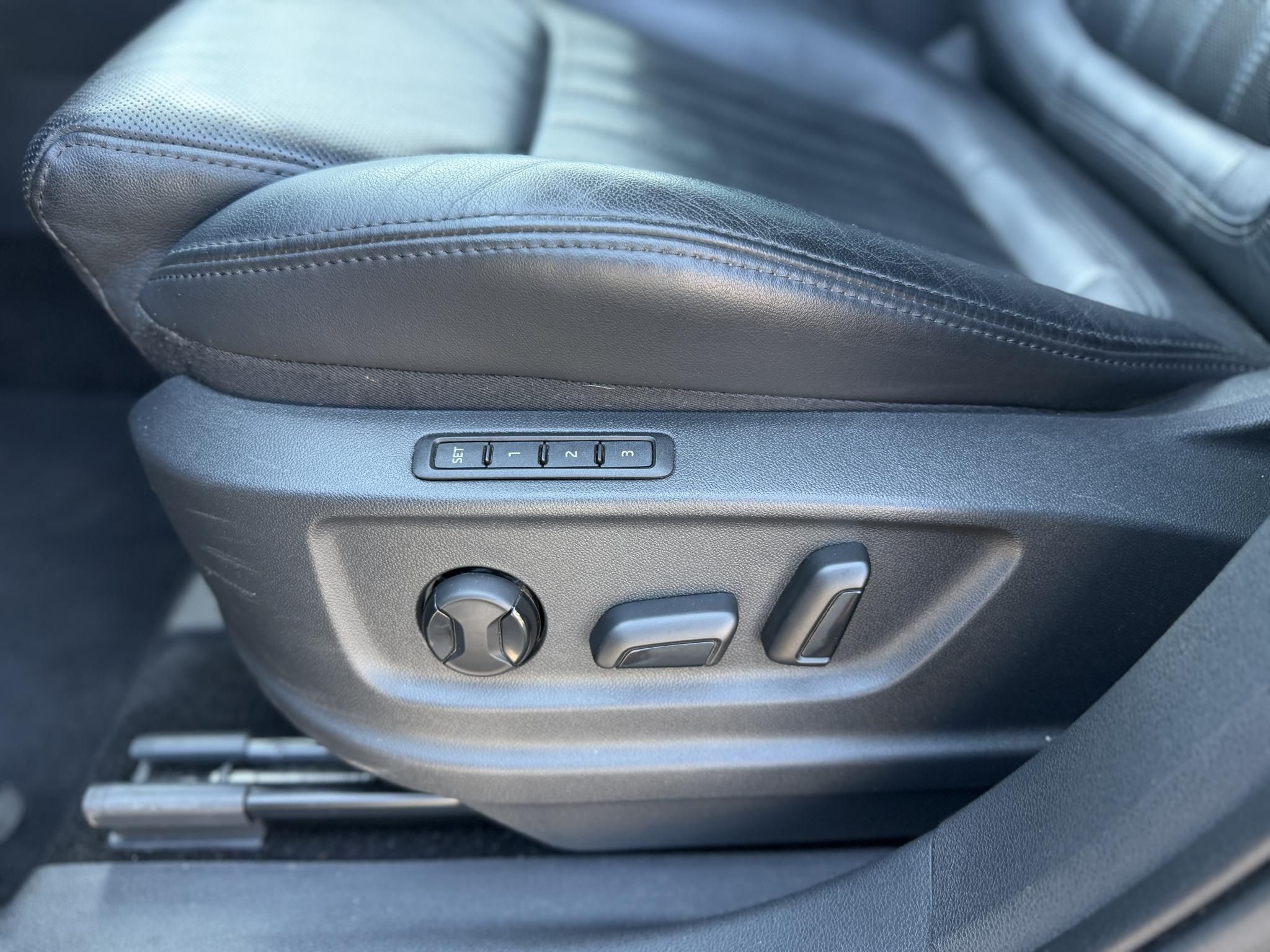 SKODA KODIAQ 2.0 TDI SCR L&K DSG [7 személy] 128e km. LED fényszórók. memória. vonóhorog. 360kamera. CANTON hifi!