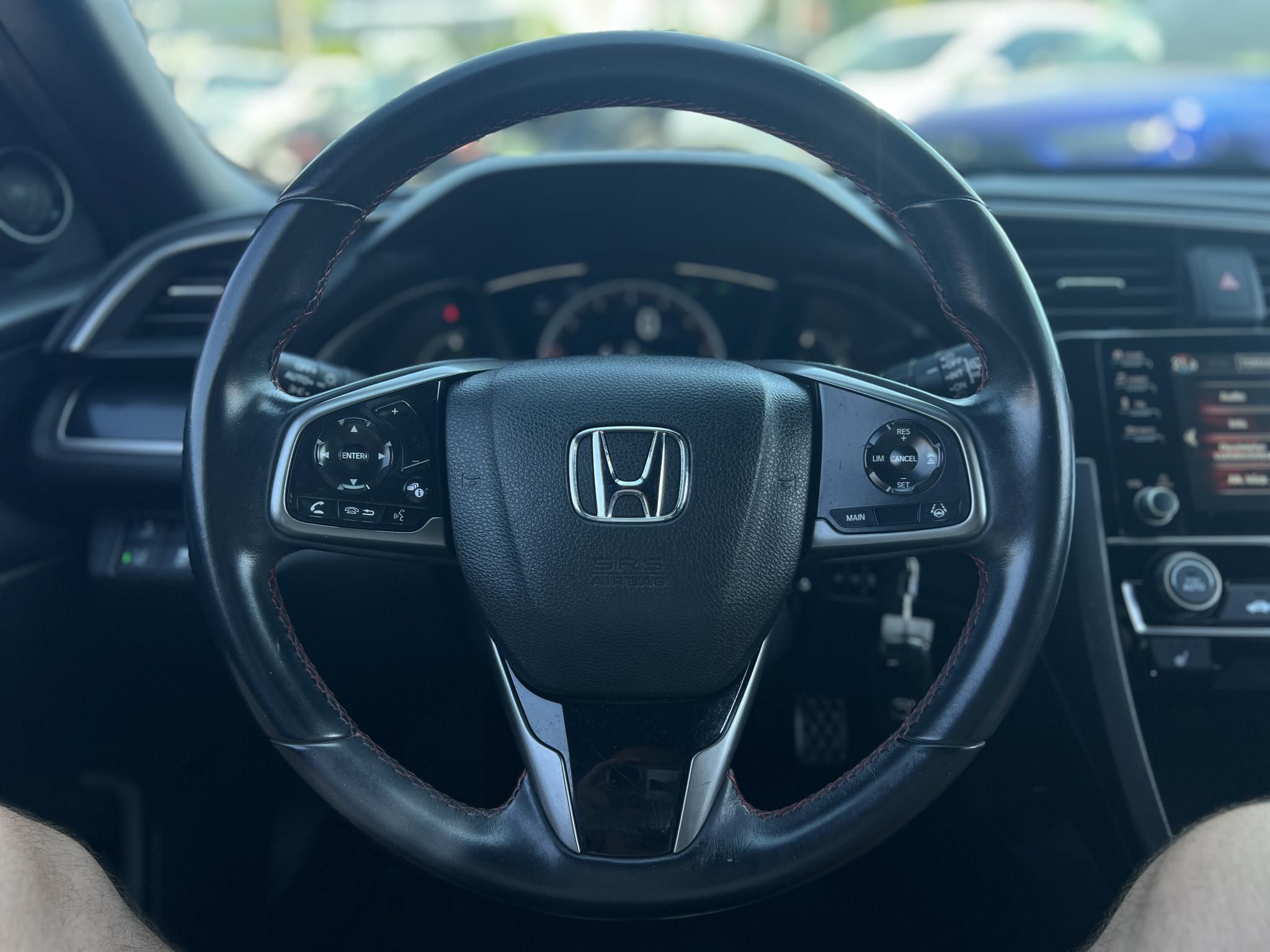 HONDA CIVIC 1.0 T Executive Sport Line 65e km. Magyarországi. 2 tulajdonos. Teljes szerviztörténet!