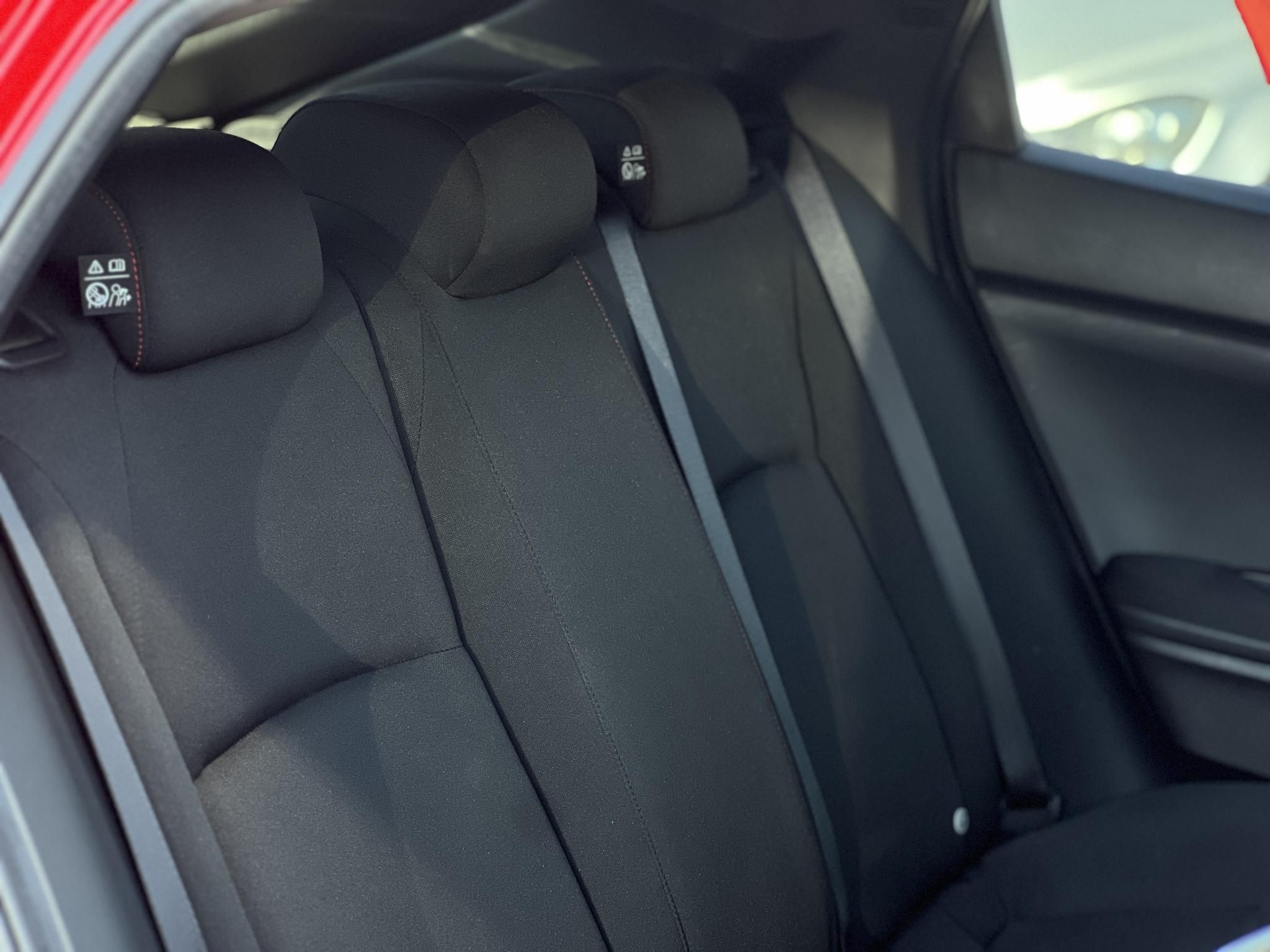 HONDA CIVIC 1.0 T Executive Sport Line 65e km. Magyarországi. 2 tulajdonos. Teljes szerviztörténet!