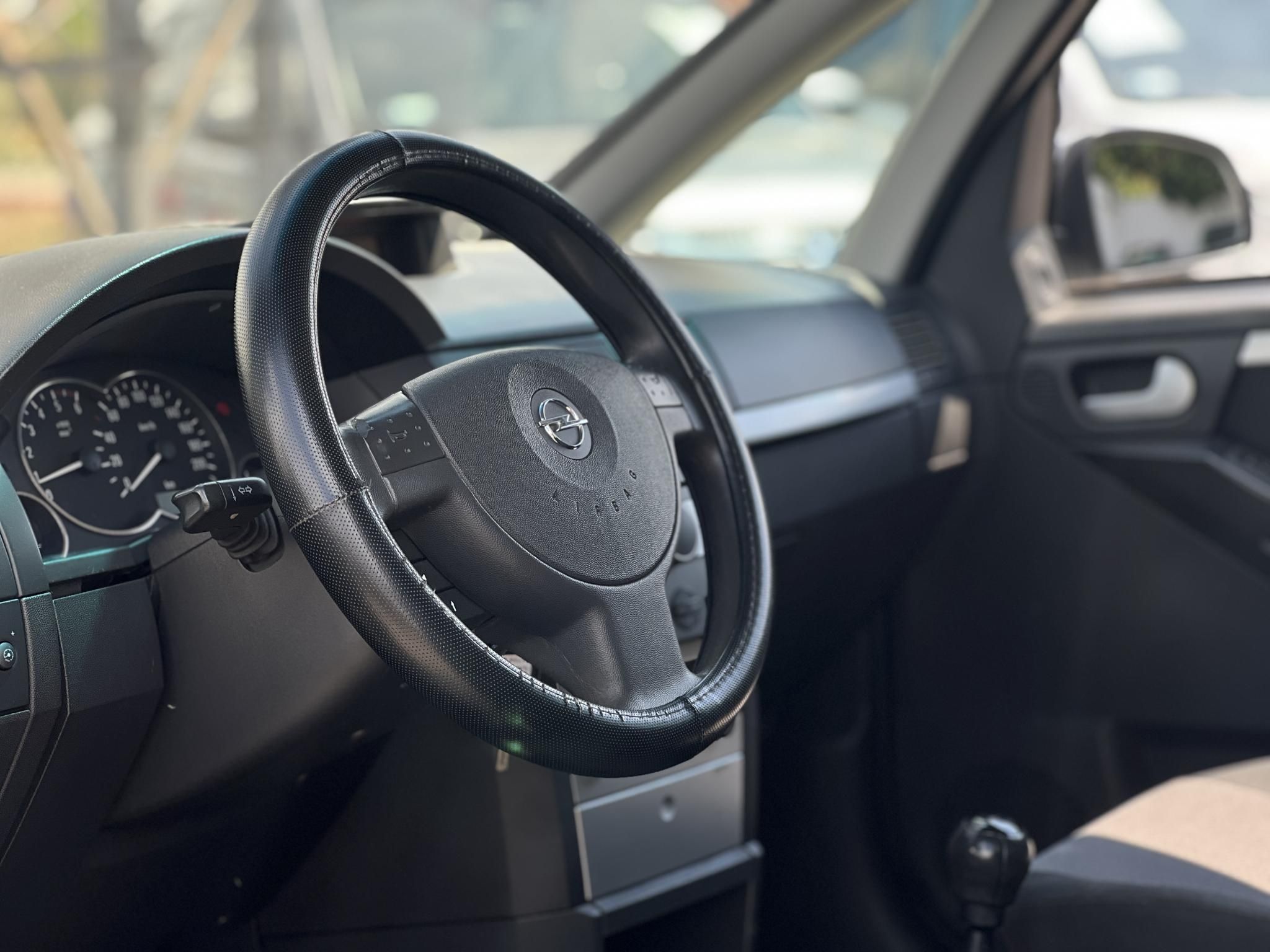OPEL MERIVA 1.7 CDTI Essentia Klíma. Webasto. 4-5L/100km!