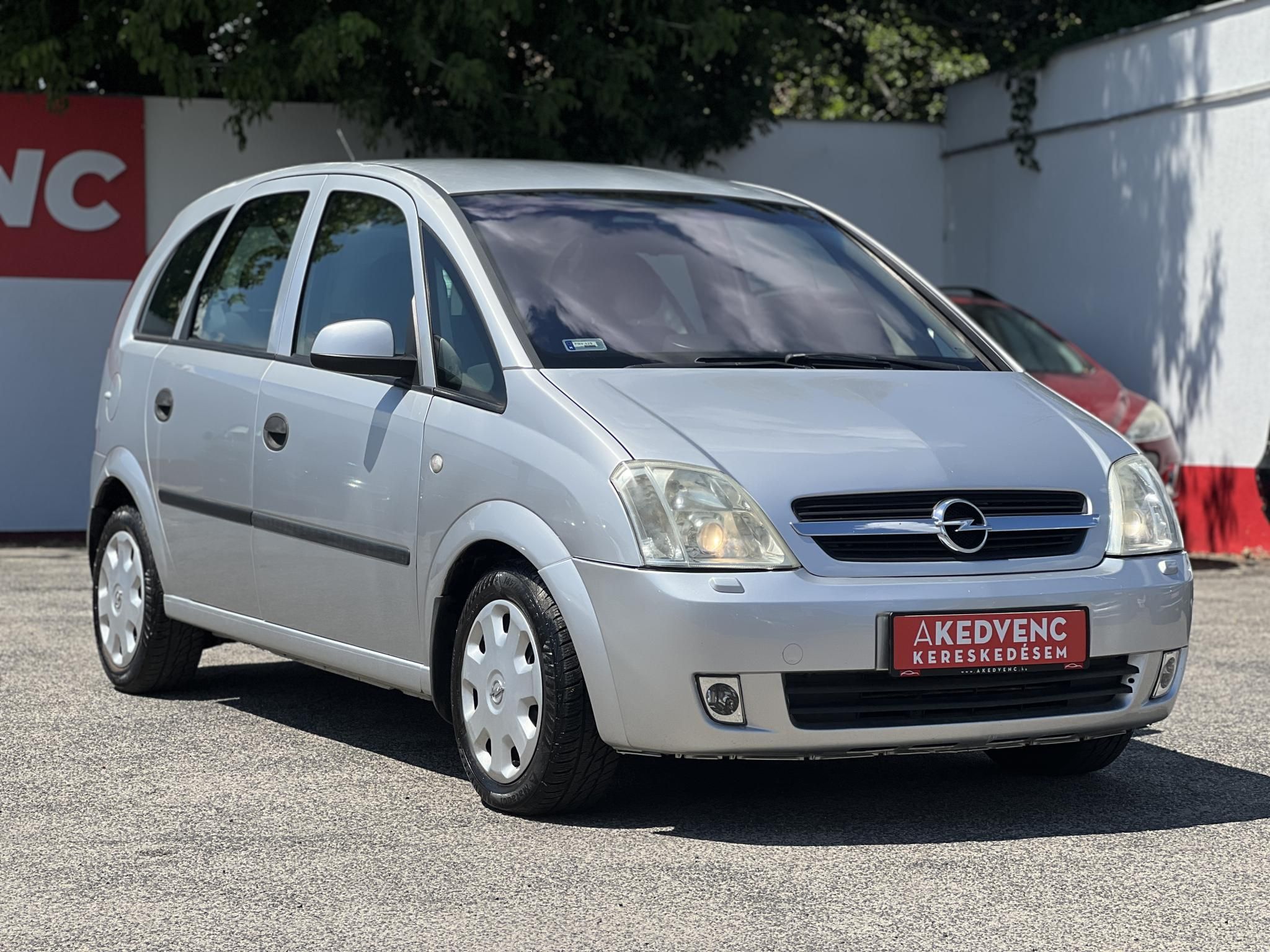 OPEL MERIVA 1.7 CDTI Essentia Klíma. Webasto. 4-5L/100km!