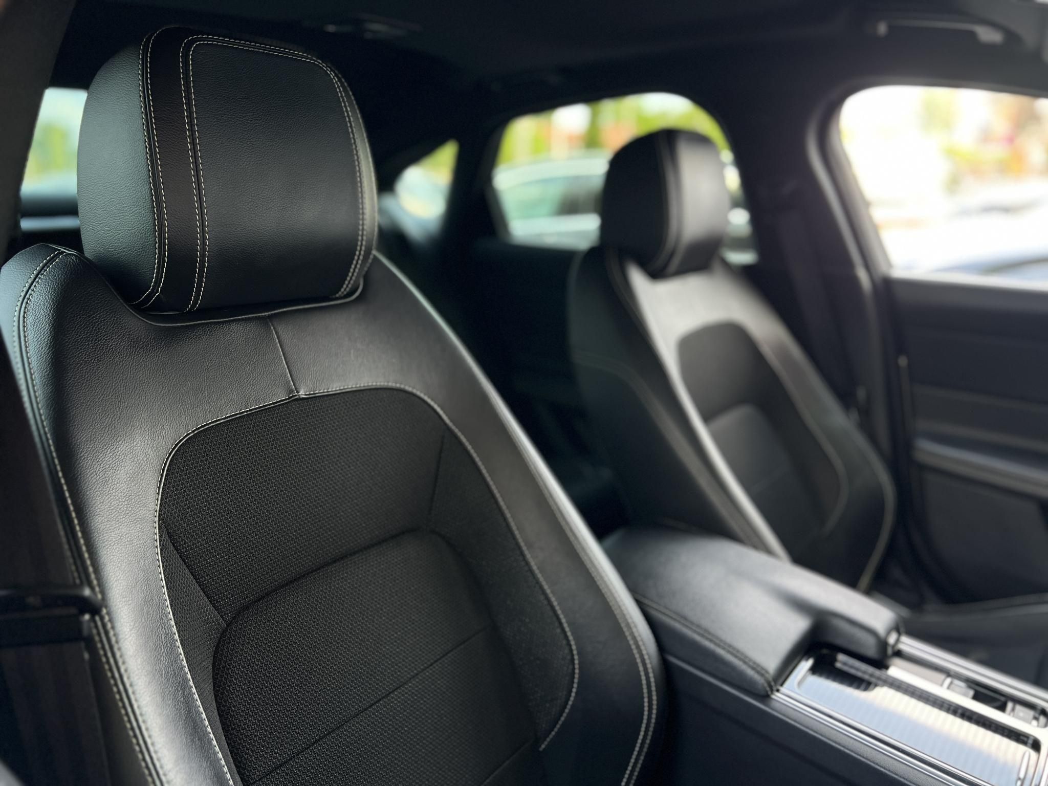 JAGUAR XF 2.0 i4D R-Sport Magyarországi. szervizelt!
