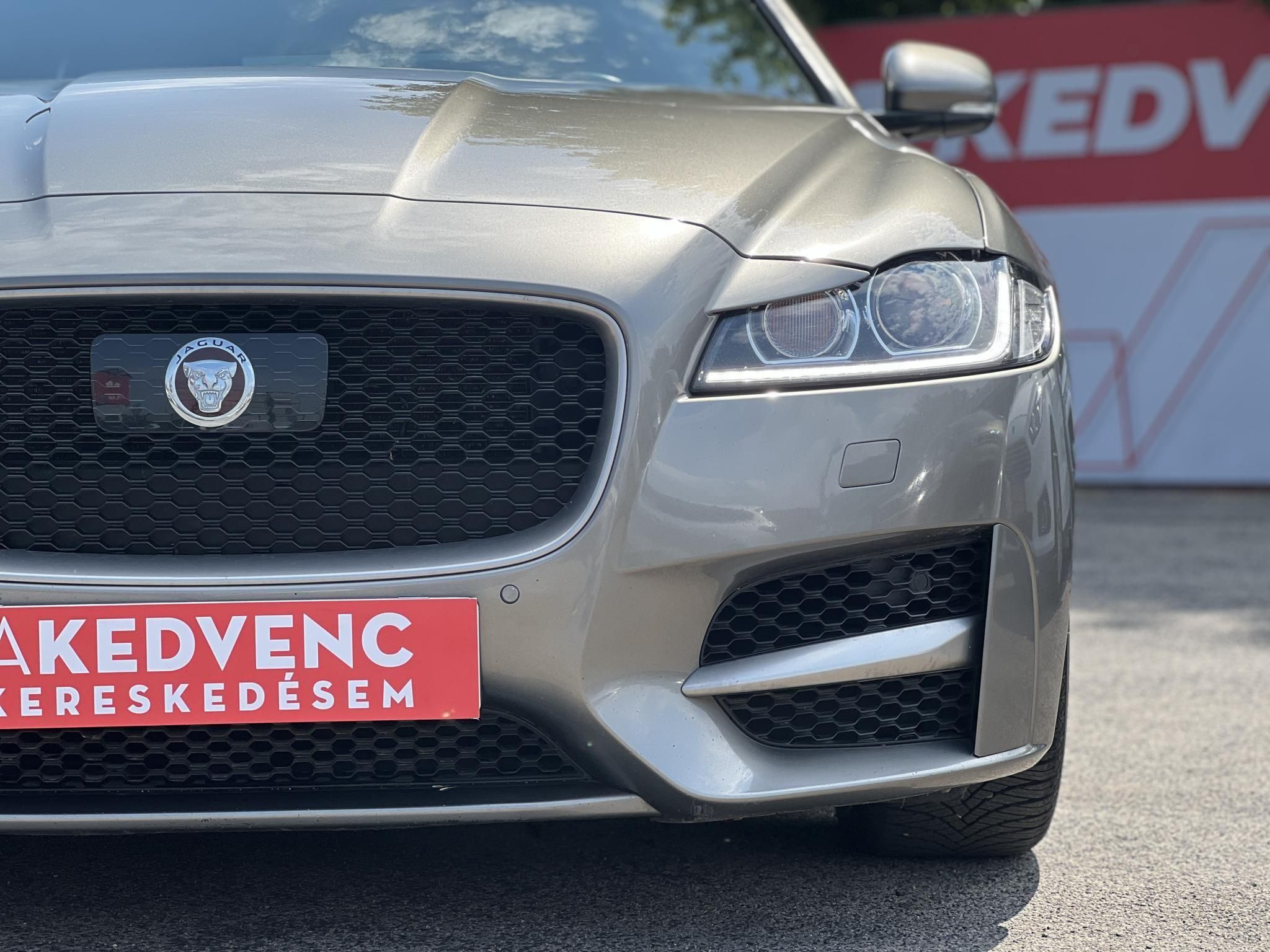 JAGUAR XF 2.0 i4D R-Sport Magyarországi. szervizelt!