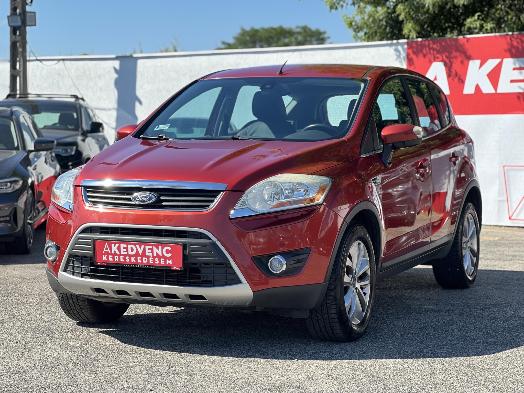 FORD KUGA 2.0 TDCi Titanium 4WD Magyarországi. ülésfűtés. keyless. tempomat. parkolóradar. friss szerviz!