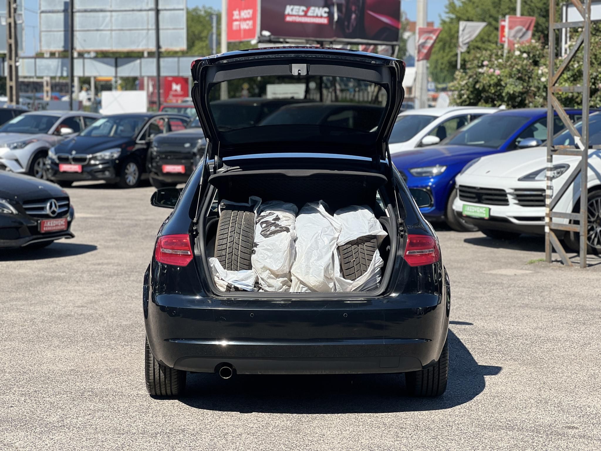 AUDI A3 1.6 TDI Ambition DPF RITKASÁG! 81e km. M.o.-i