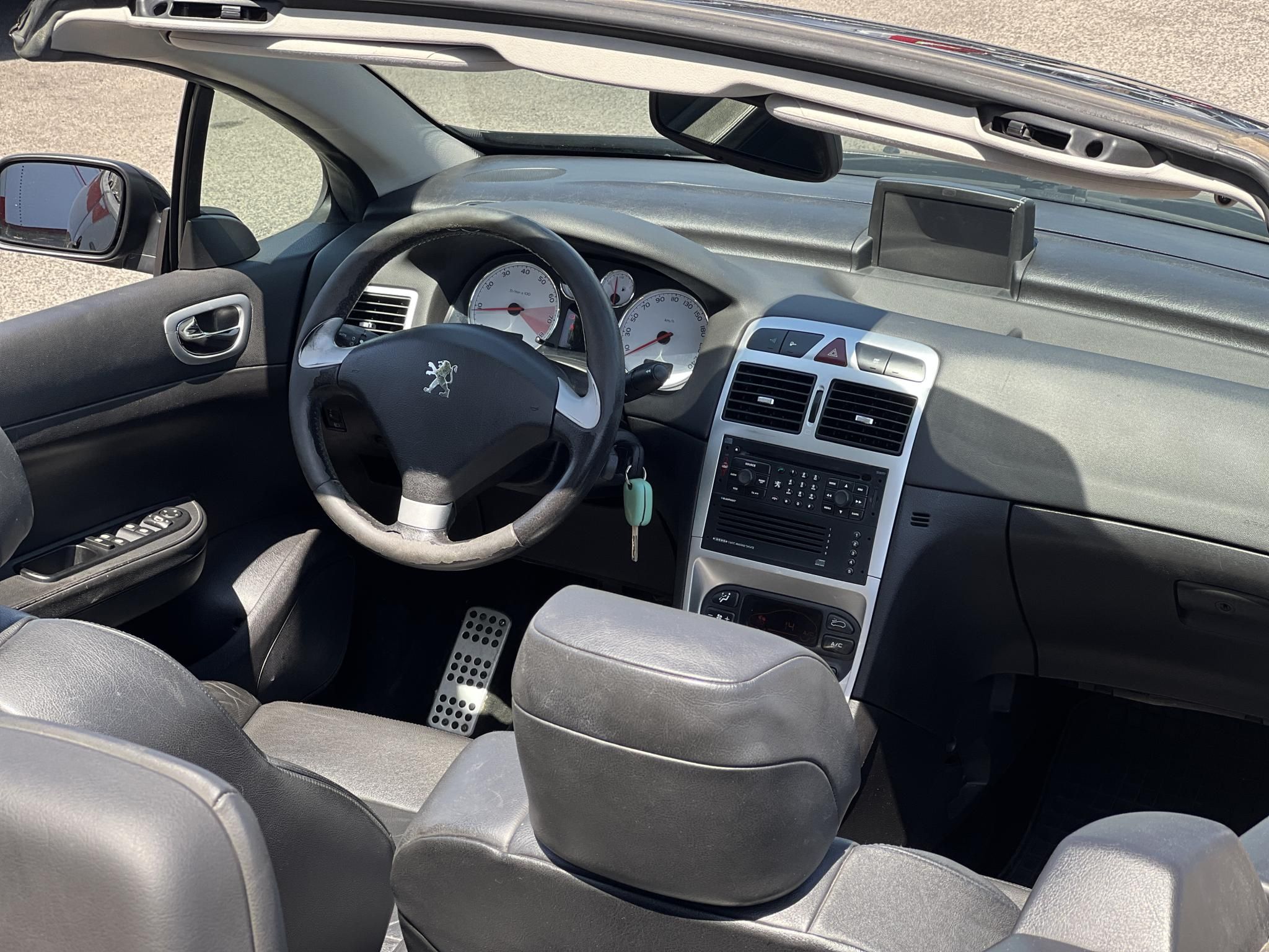 PEUGEOT 307 CC 2.0 Standard vezérlés cserélve. új kuplung szett. klíma. tempomat. bluetooth!