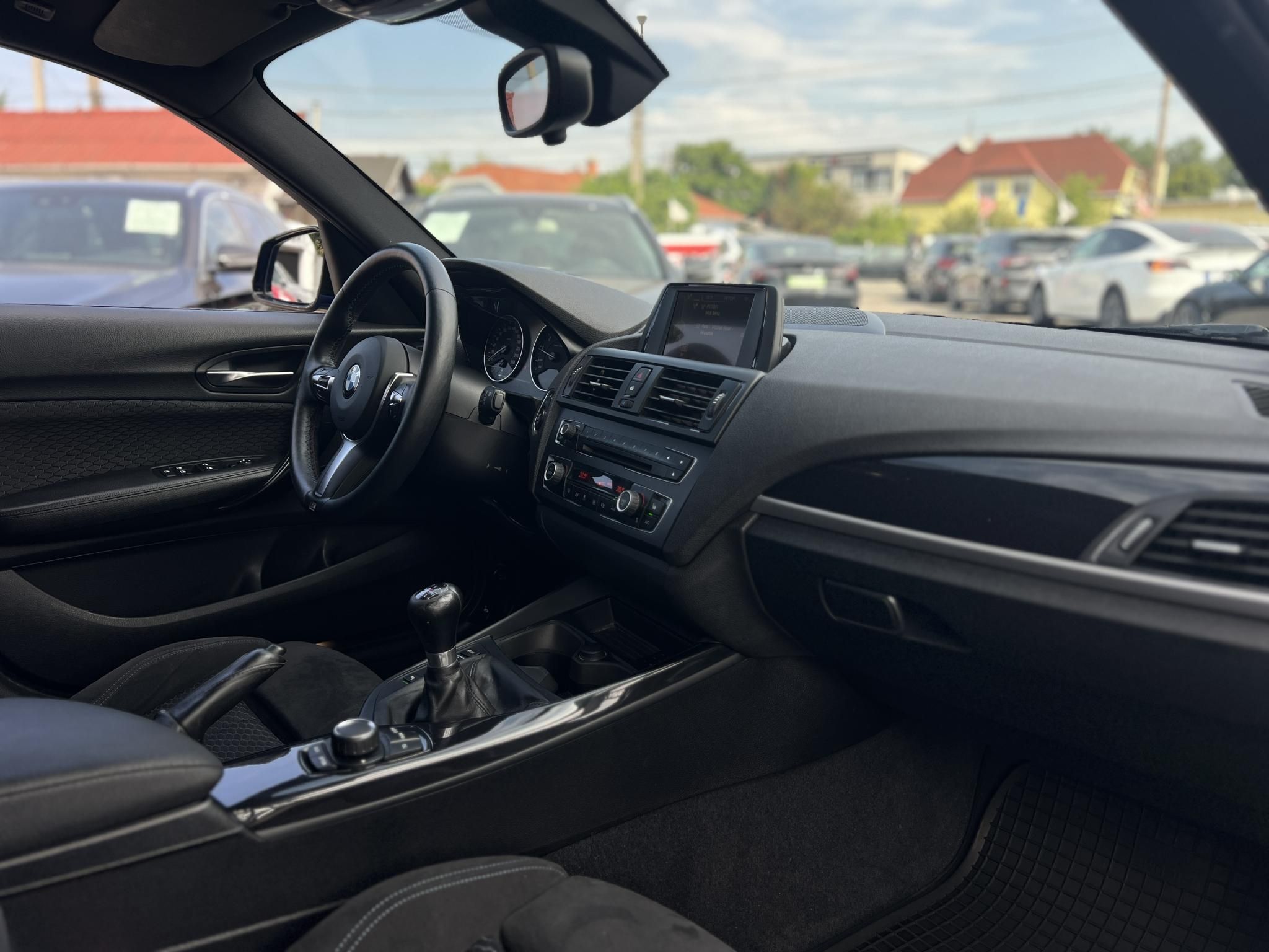 BMW 116i M sport line Rendszeresen karbantartott Tempomat Klima Ülésfűtés!