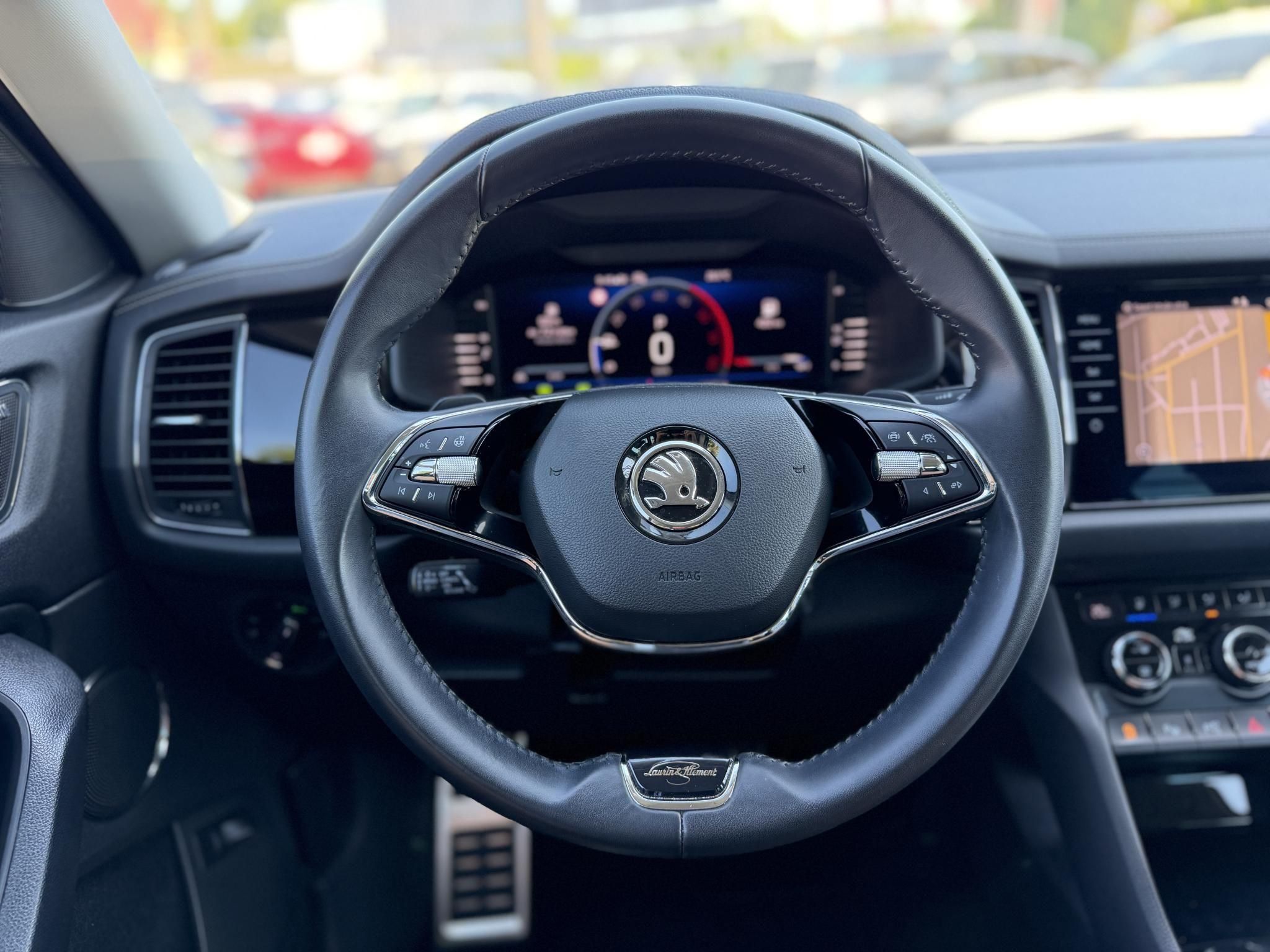 SKODA KODIAQ 2.0 TDI SCR L&K DSG 128e km. LED fényszórók. memória. vonóhorog. 360 kamera. CANTON hifi!