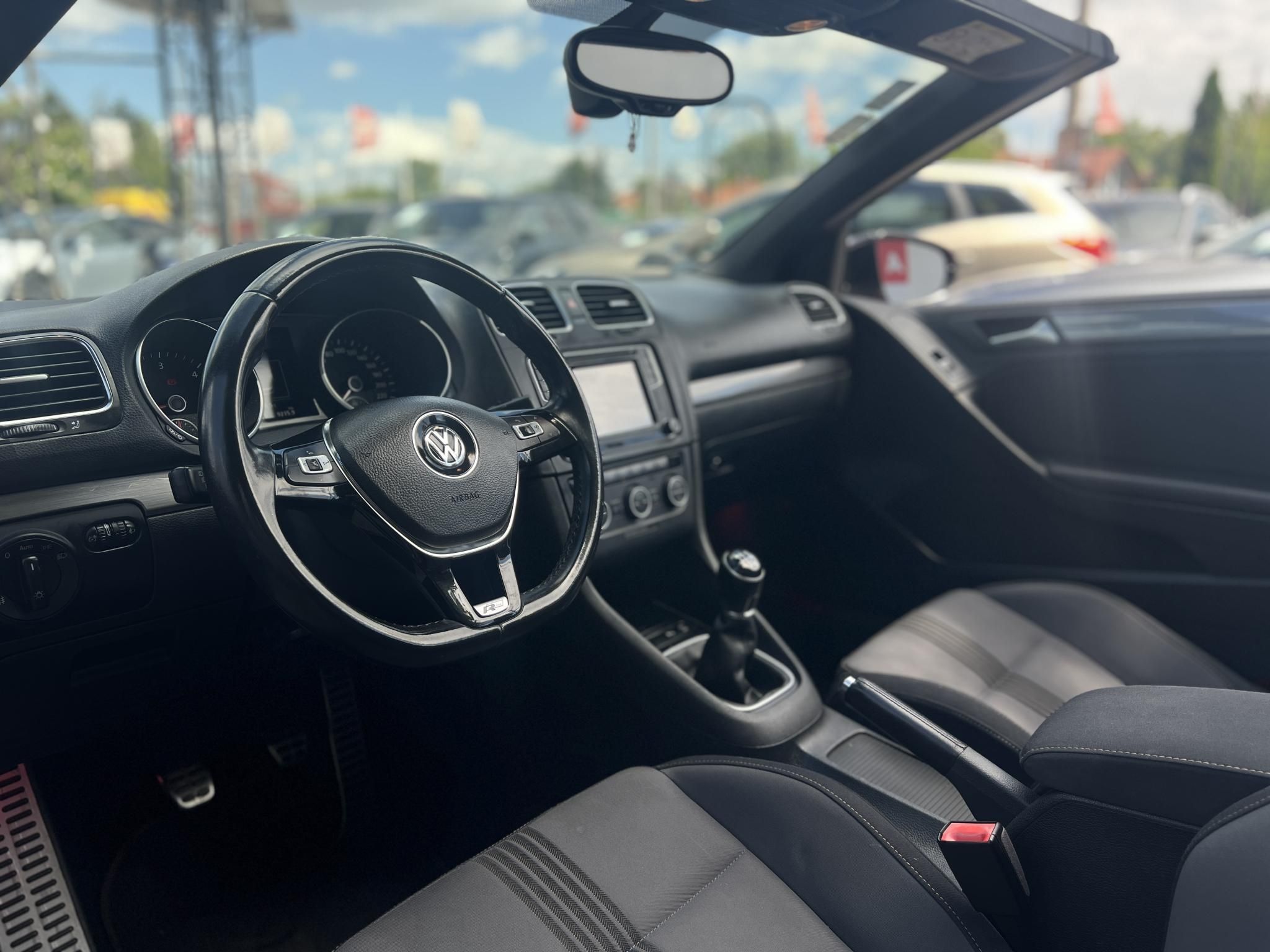 VOLKSWAGEN GOLF VI 2.0 TDI Cabrio 108e km