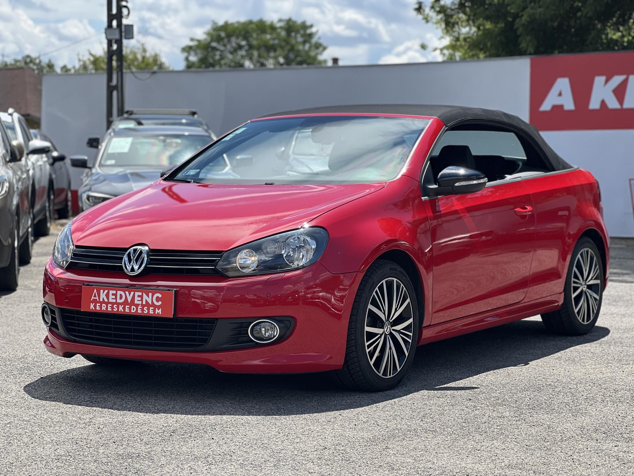 VOLKSWAGEN GOLF VI 2.0 TDI Cabrio 108e km