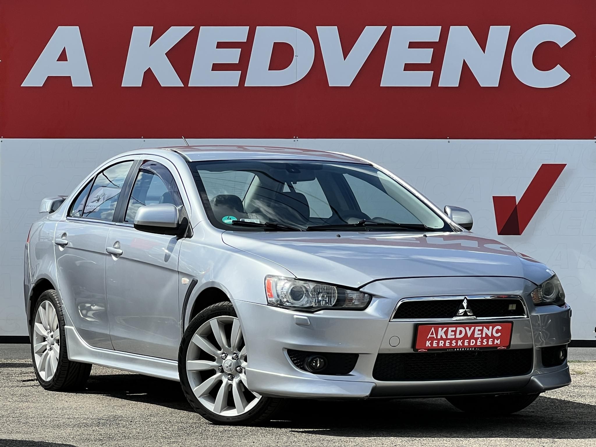 MITSUBISHI LANCER 2.0 DI-D Intense Rockford Fosgate hifi. ülésfűtés. bőrbelső. keyless. 18-as alufelnik!