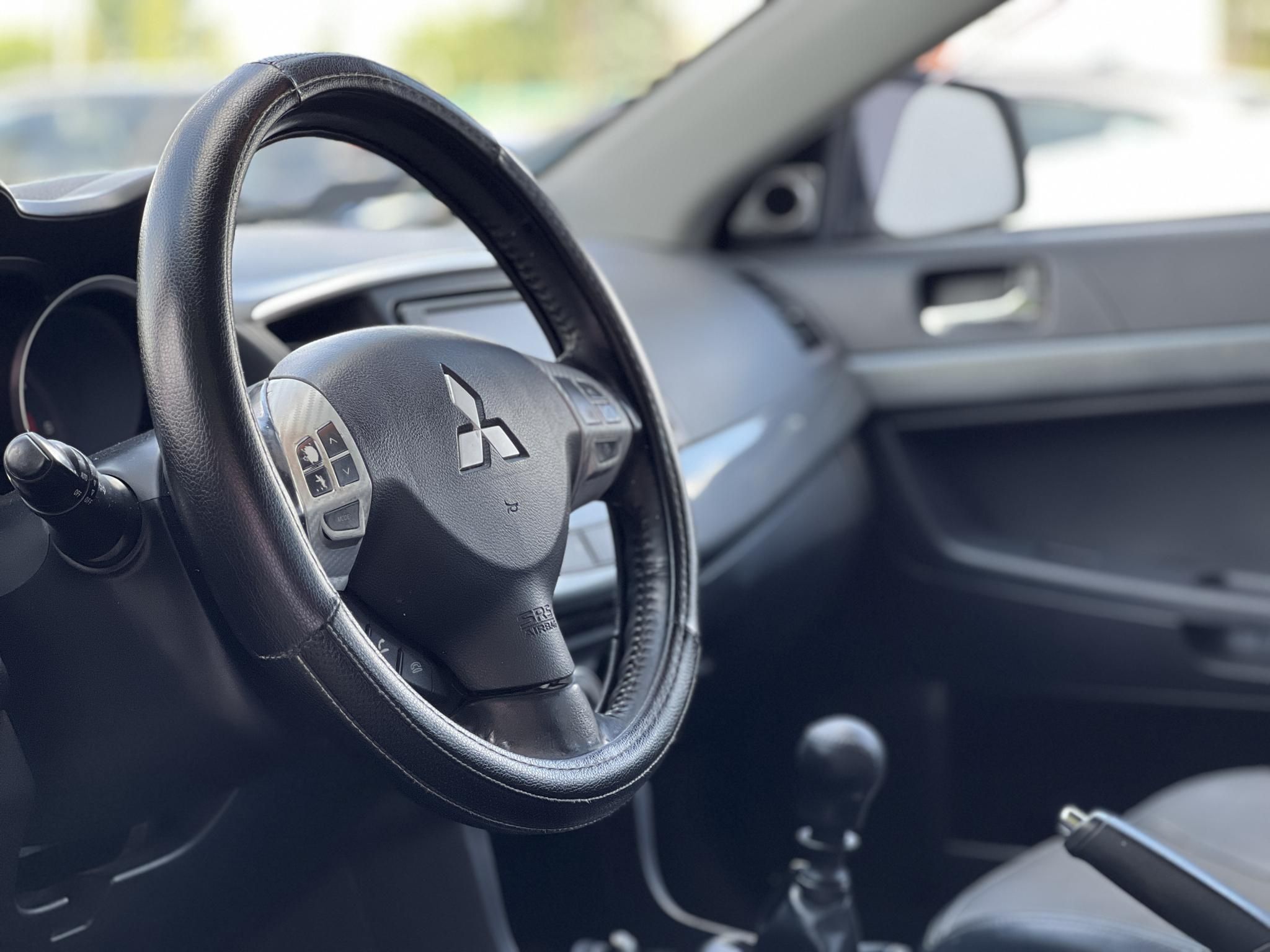 MITSUBISHI LANCER 2.0 DI-D Intense Rockford Fosgate hifi. ülésfűtés. bőrbelső. keyless. 18-as alufelnik!