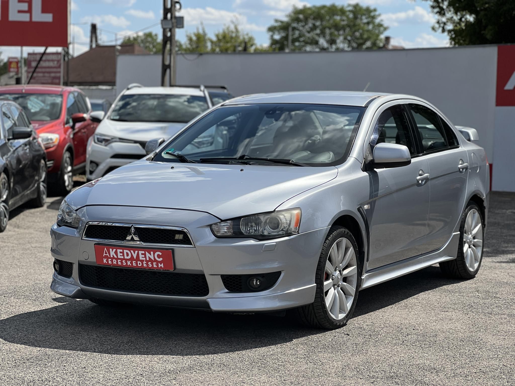 MITSUBISHI LANCER 2.0 DI-D Intense Rockford Fosgate hifi. ülésfűtés. bőrbelső. keyless. 18-as alufelnik!