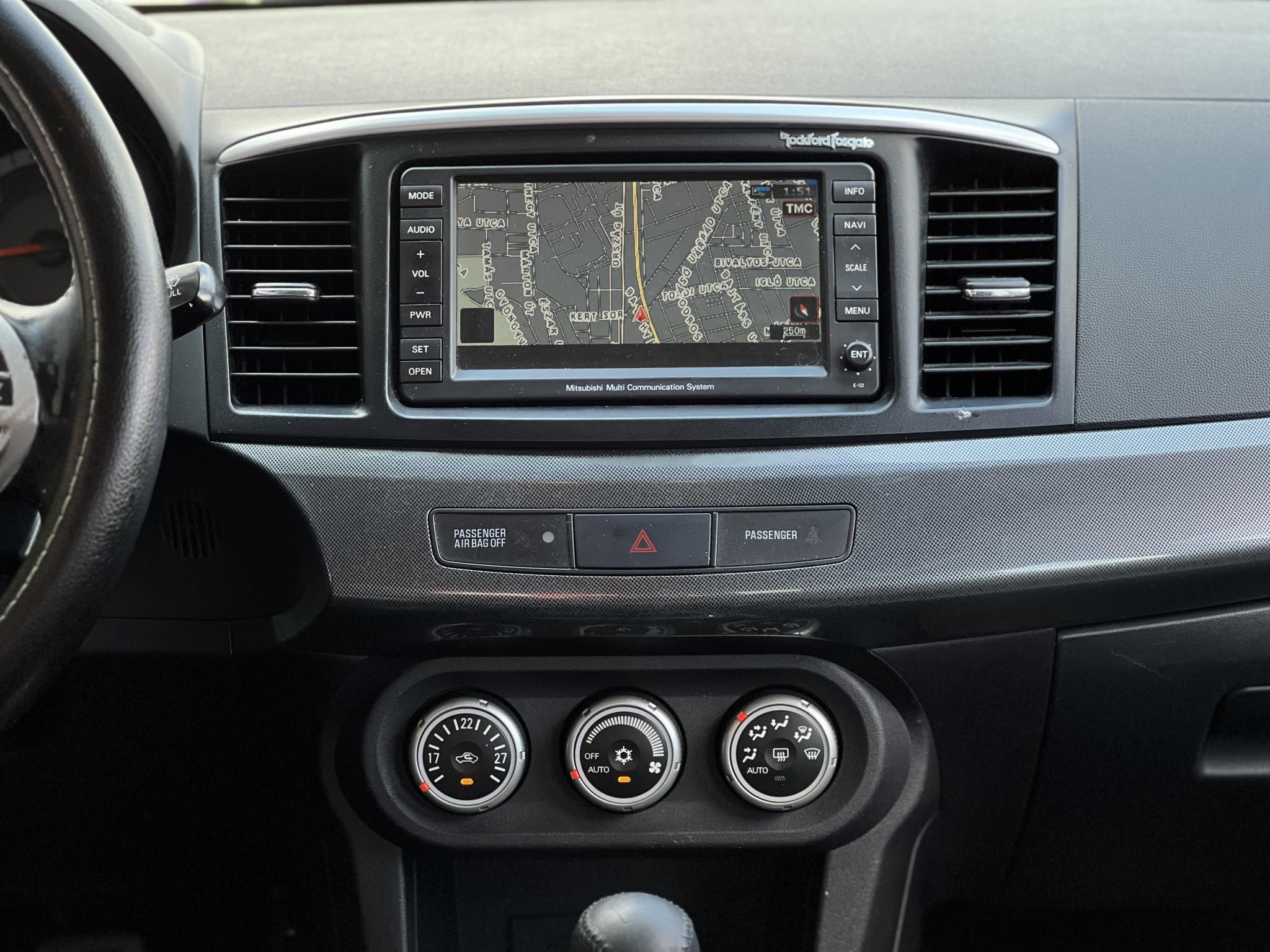 MITSUBISHI LANCER 2.0 DI-D Intense Rockford Fosgate hifi. ülésfűtés. bőrbelső. keyless. 18-as alufelnik!