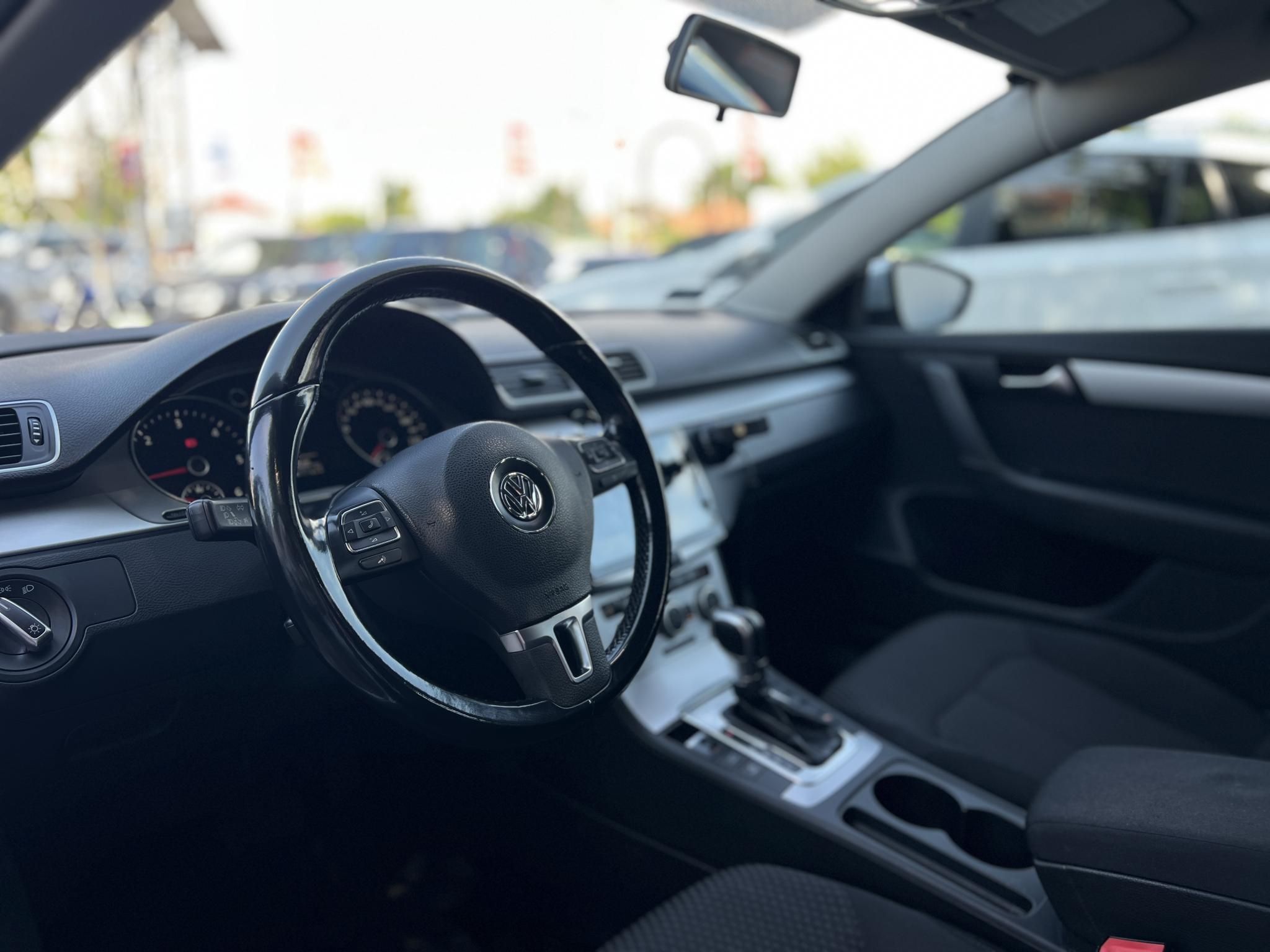 VOLKSWAGEN PASSAT VII 2.0 CR TDI Comfortline BMT DSG
