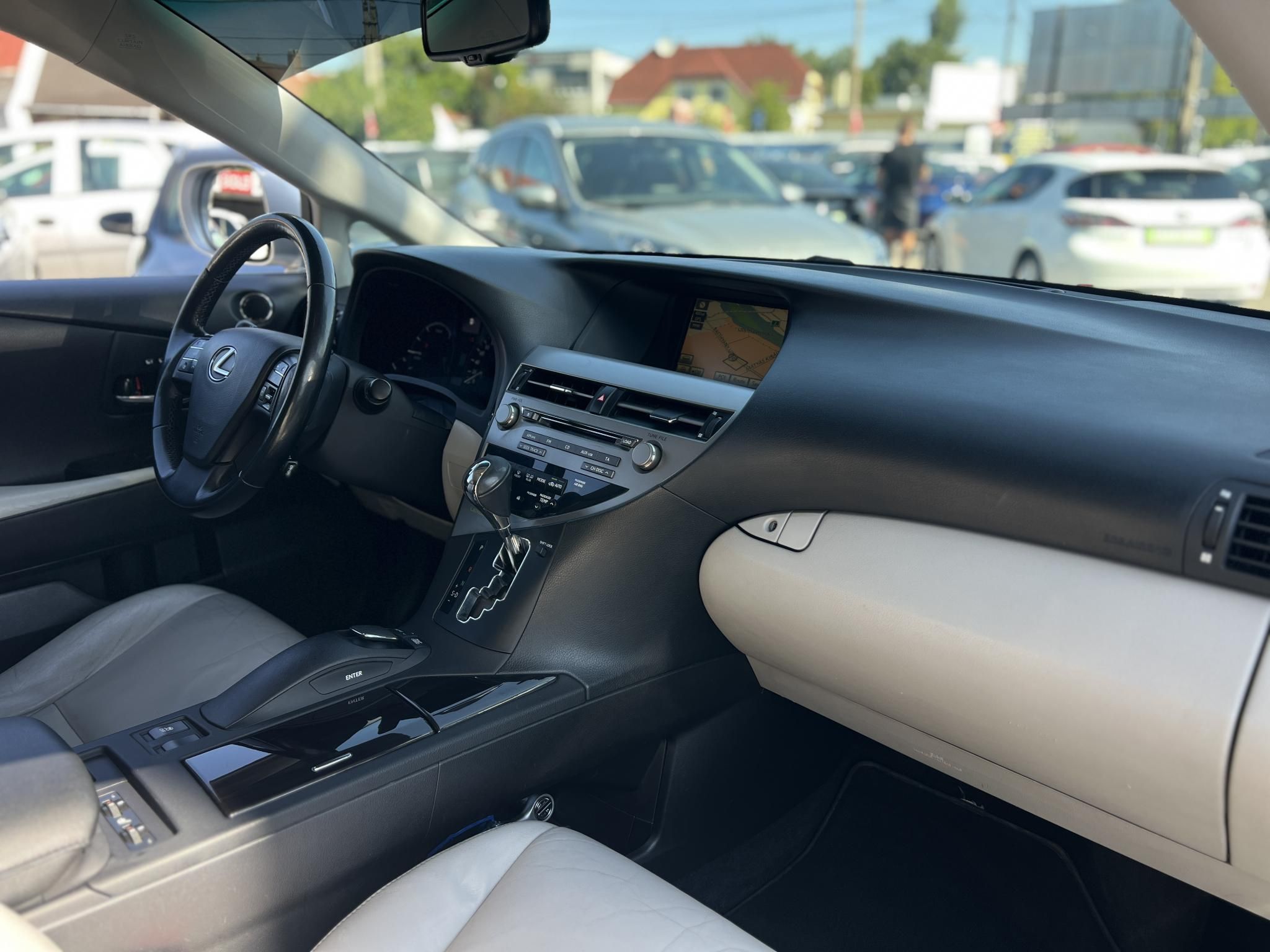 LEXUS RX 450h Executive CVT Dokumentált előélet. Vajbőr belső. 4 évszakos gumik!