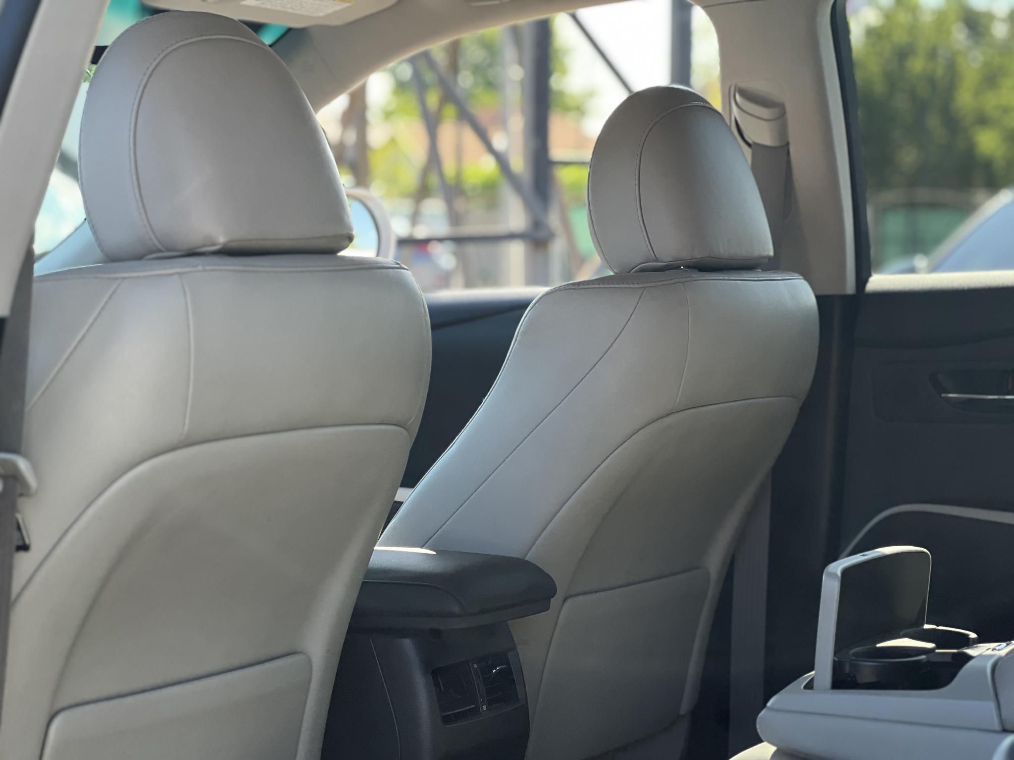 LEXUS RX 450h Executive CVT Dokumentált előélet. Vajbőr belső. 4 évszakos gumik!