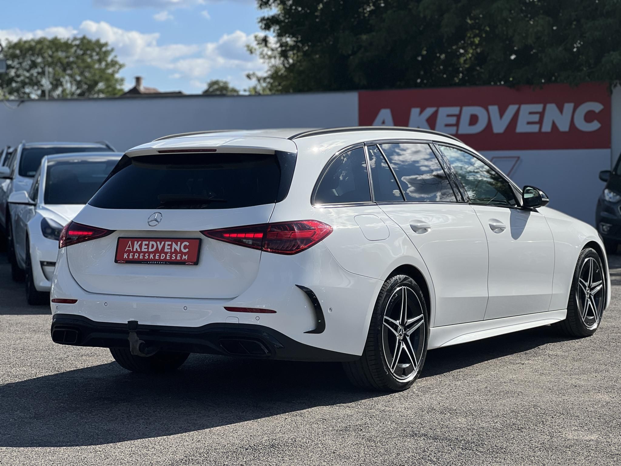 MERCEDES-BENZ C 200 T d 9G-TRONIC Mild hybrid drive AMG csomag! Bőrbelső. kamera. vonóhorog. wireless CARPLAY. stb