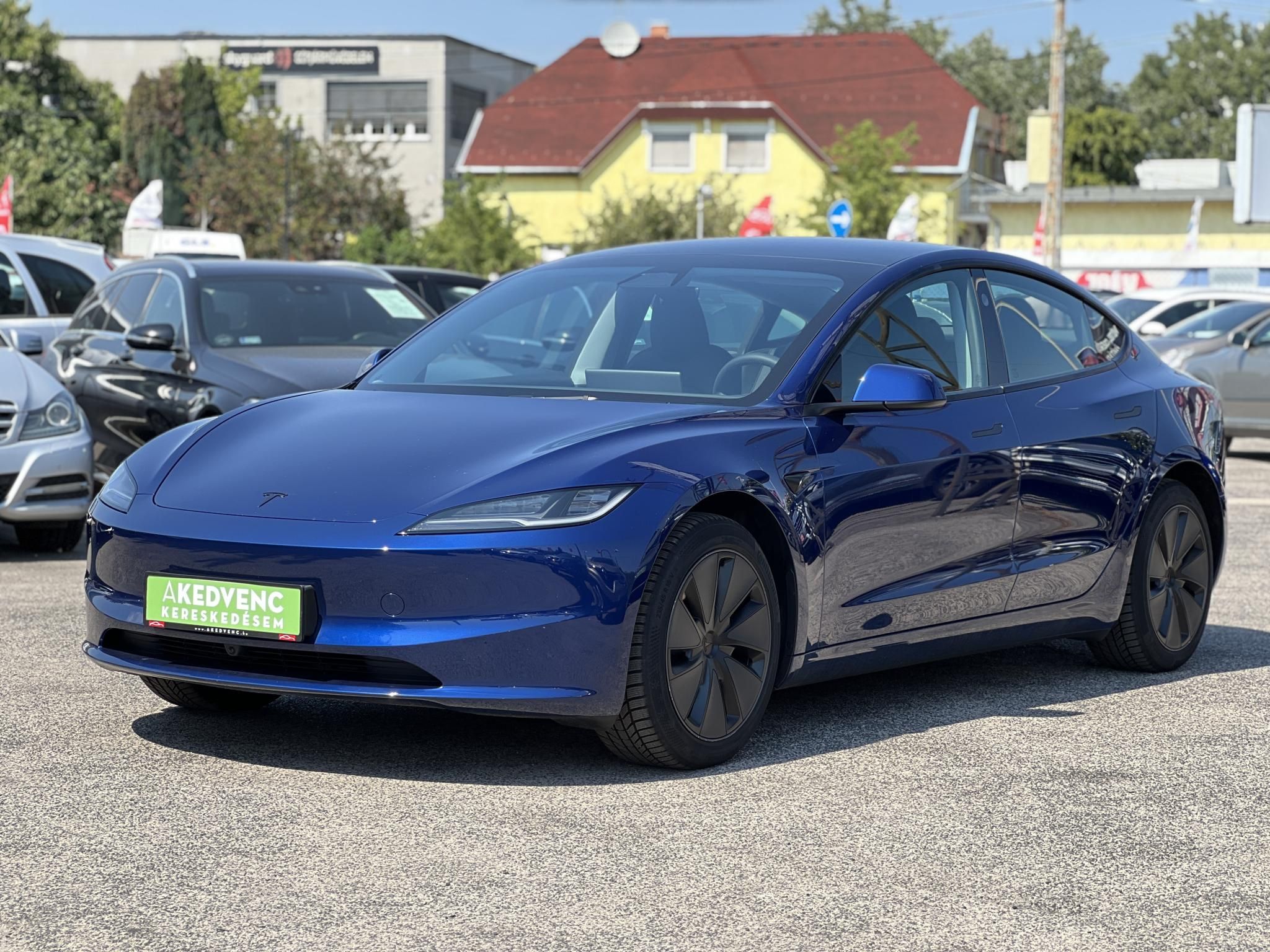 TESLA MODEL 3 RWD Premium (Automata) HIGHLAND. 27e km. AMD Ryzen. mátrix LED. Garanciális!