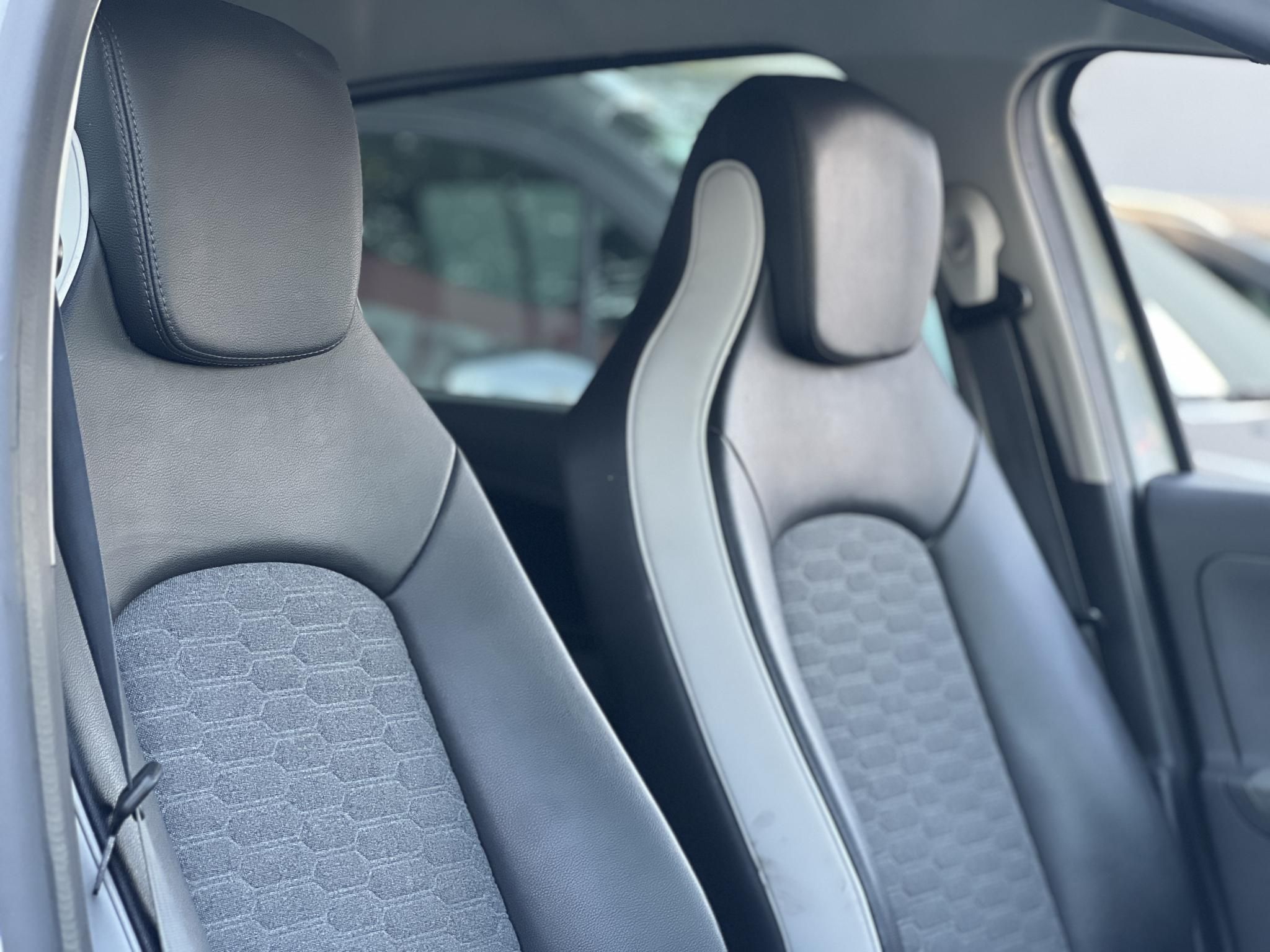RENAULT ZOE Z.E. R135 52 kWh Intens (Automata) 119e km. 300+ km hatótáv