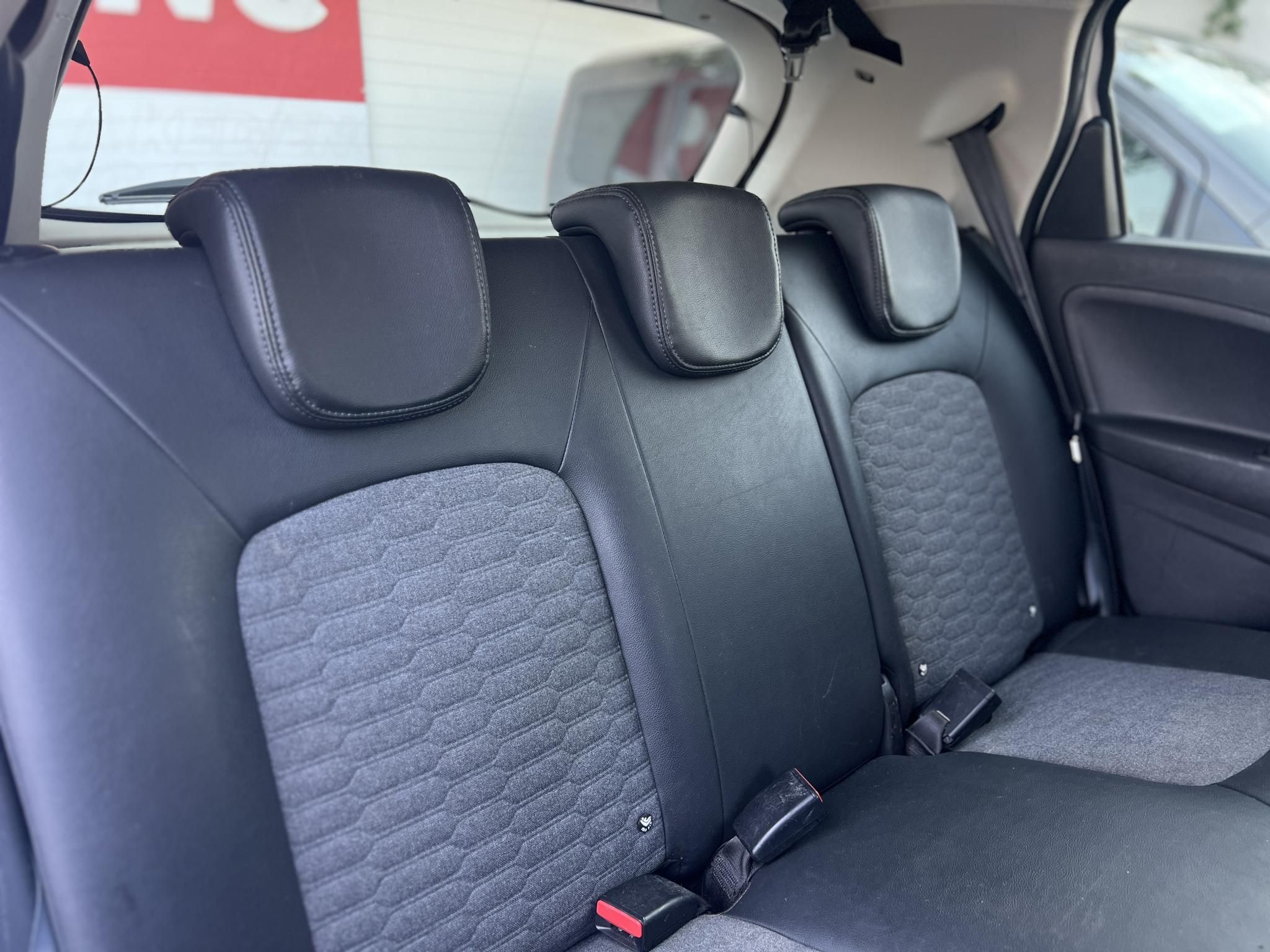 RENAULT ZOE Z.E. R135 52 kWh Intens (Automata) 119e km. 300+ km hatótáv