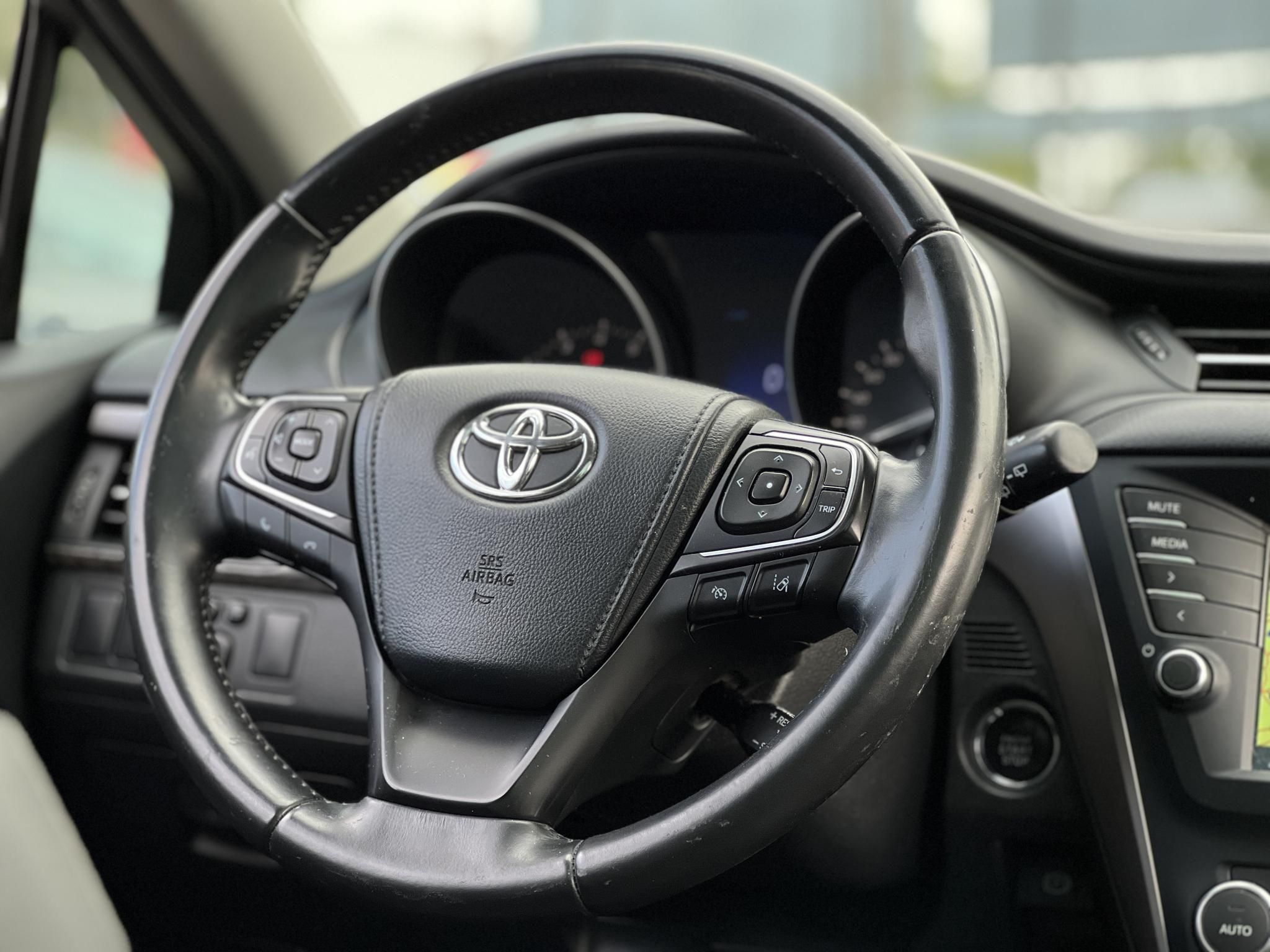 TOYOTA AVENSIS Touring Sports 2.0 Executive CVT Magyarországi. Magasan felszerelt. Rendszeresen karbantartott!