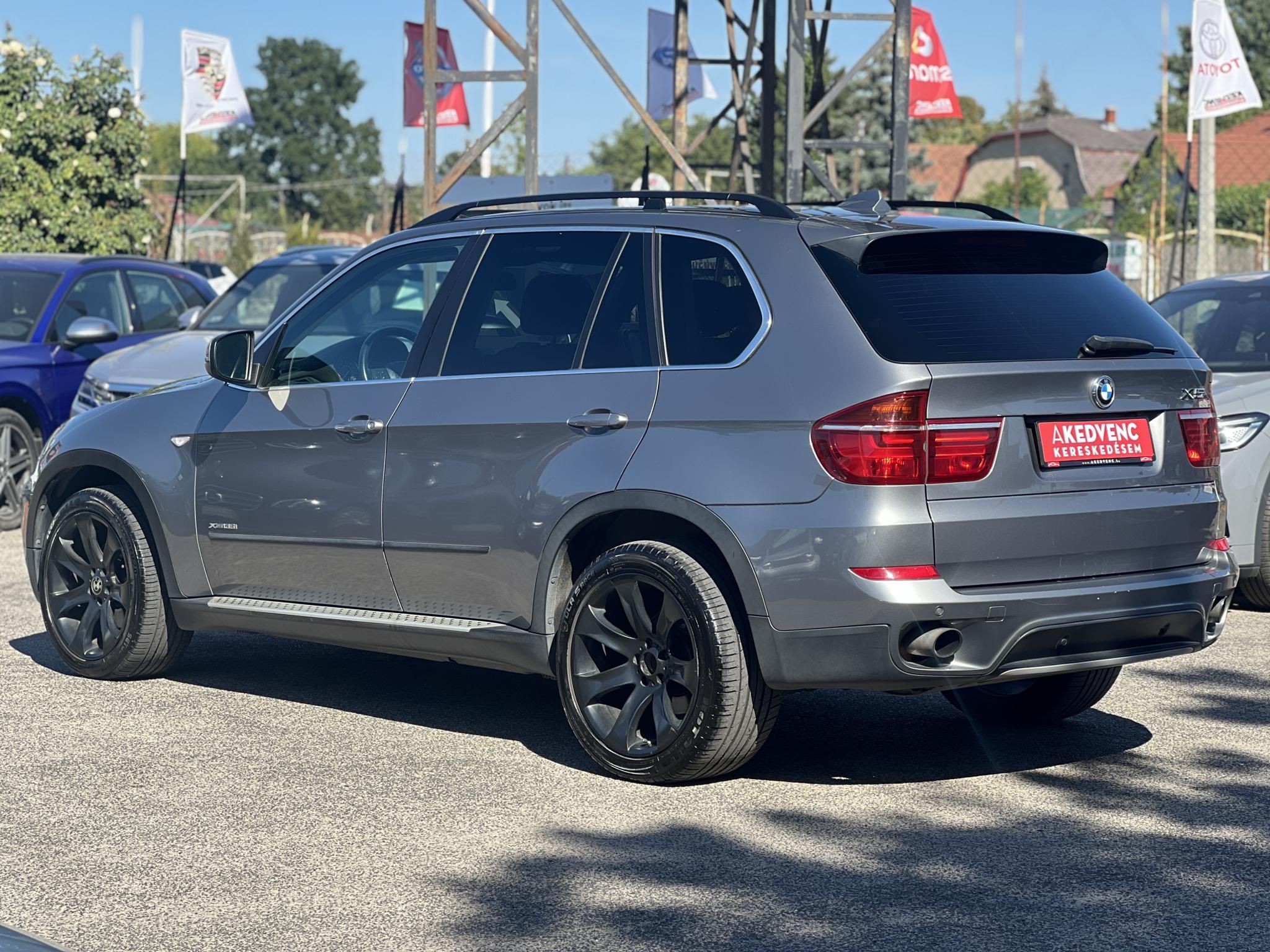 BMW X5 xDrive35i (Automata) Carplay Memóriás ülések Panoráma tető Téli-nyári felni garnitúrával!