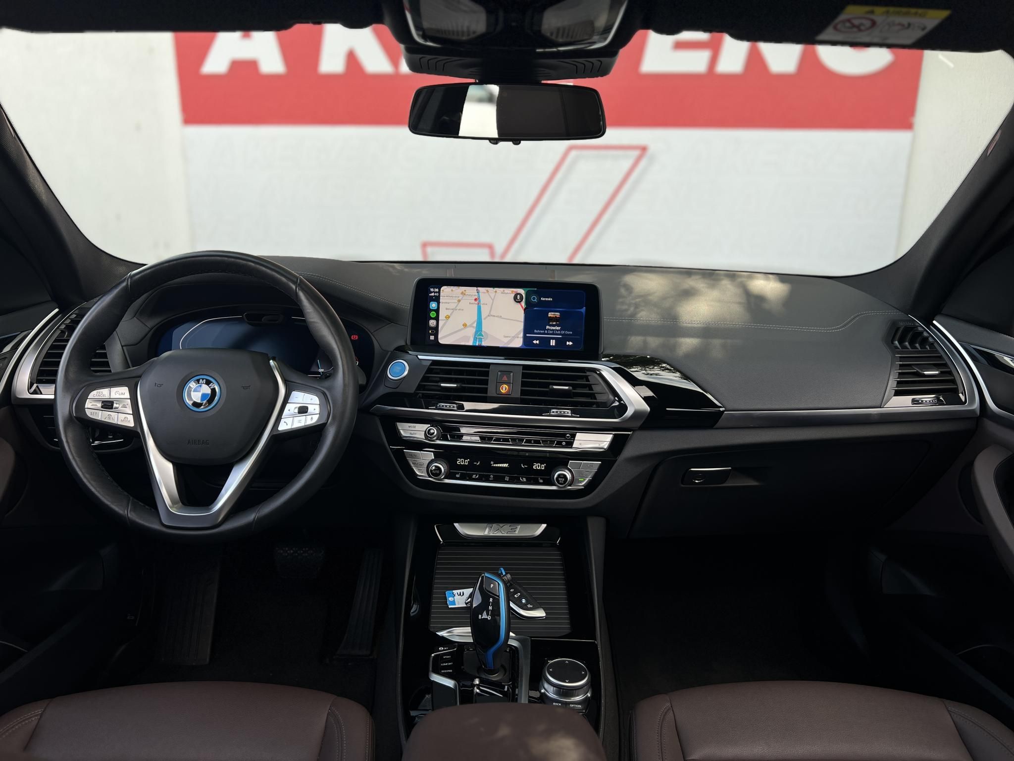 BMW IX3 73,9kWh Konyak bőr. Virtual Cockpit. Panoráma tető. CARPLAY!
