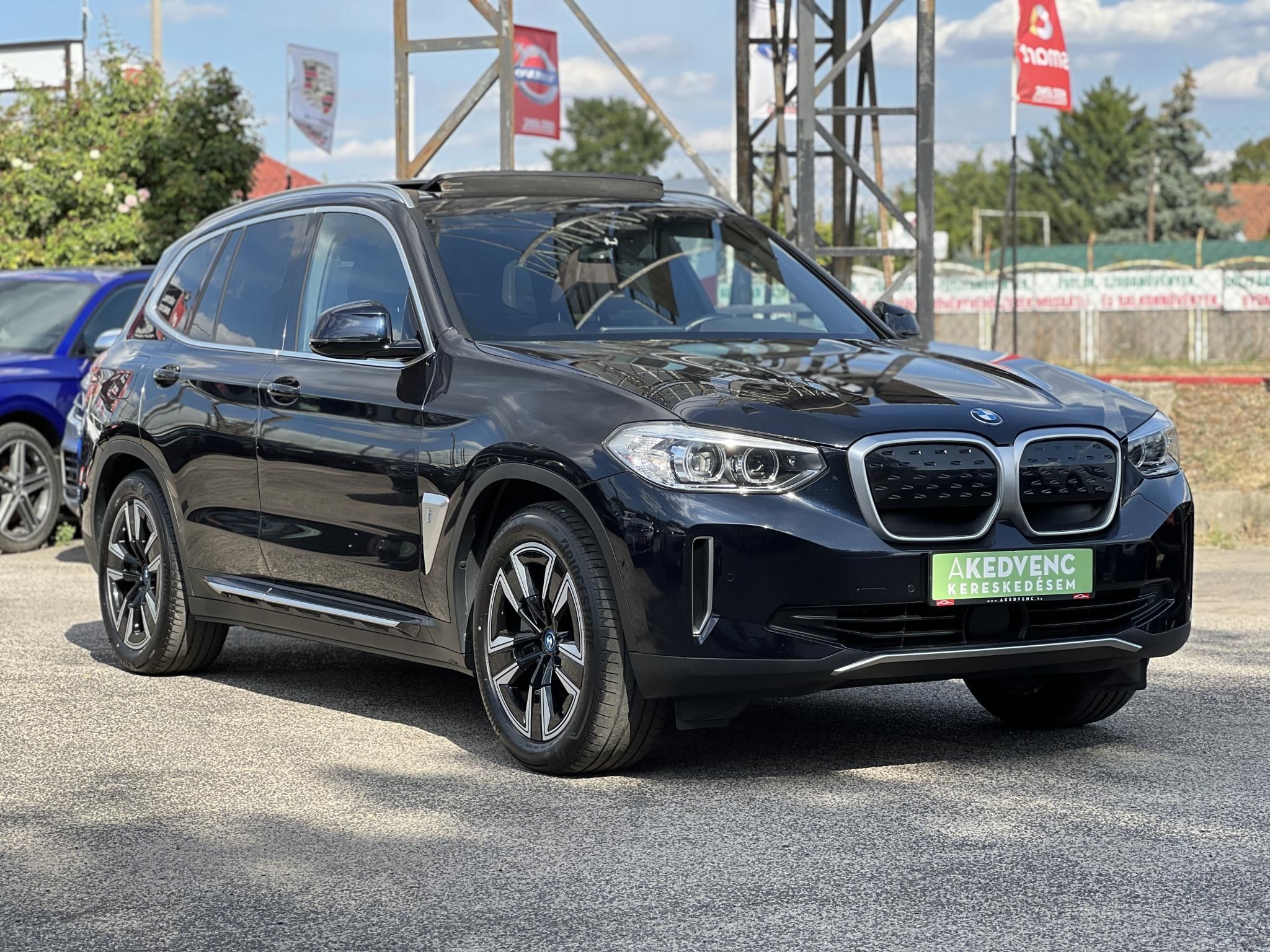 BMW IX3 73,9kWh Konyak bőr. Virtual Cockpit. Panoráma tető. CARPLAY!