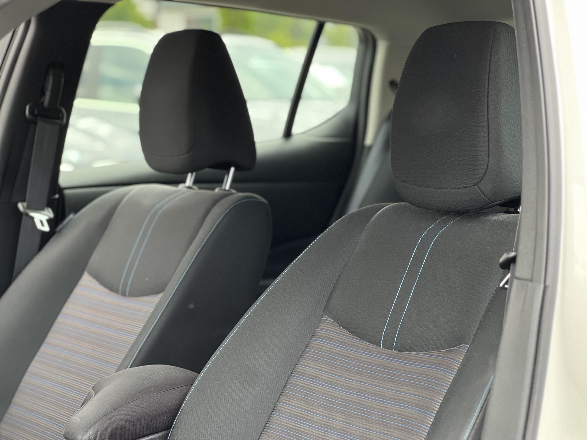NISSAN LEAF Acenta 40kWh (Automata) 45e km. 270 km hatótáv.Ülésfűtés. kormányfűtés. téli-nyári kerék szett!
