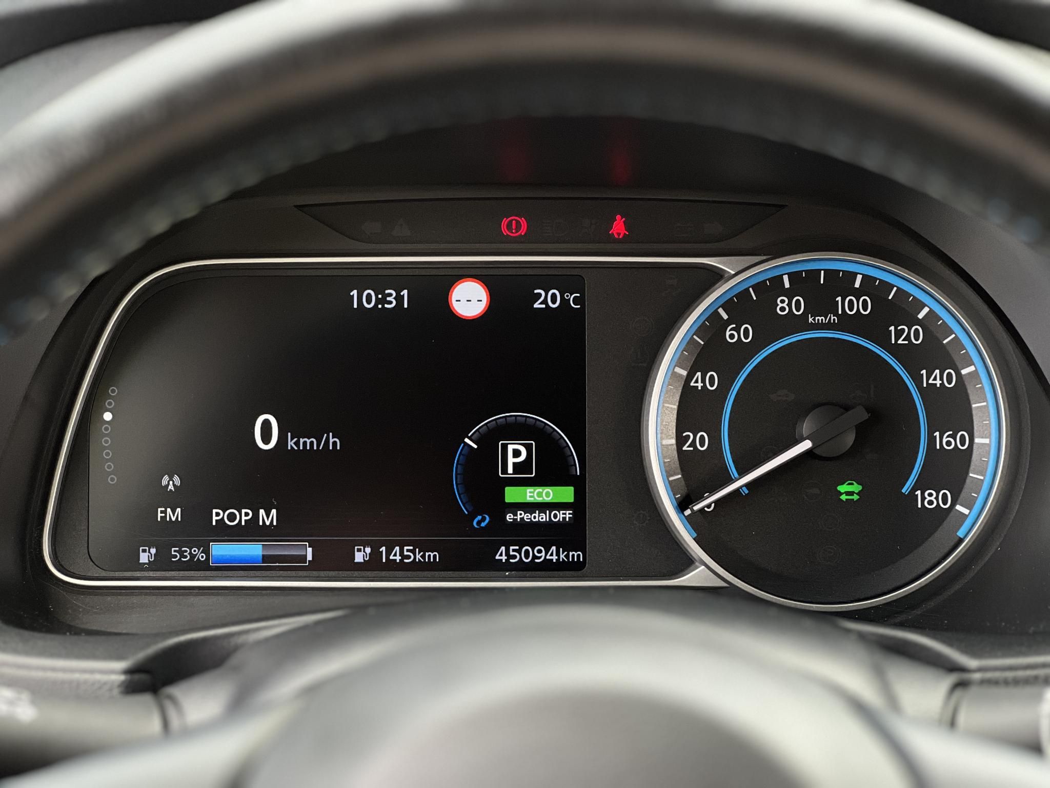 NISSAN LEAF Acenta 40kWh (Automata) 45e km. 270 km hatótáv.Ülésfűtés. kormányfűtés. téli-nyári kerék szett!