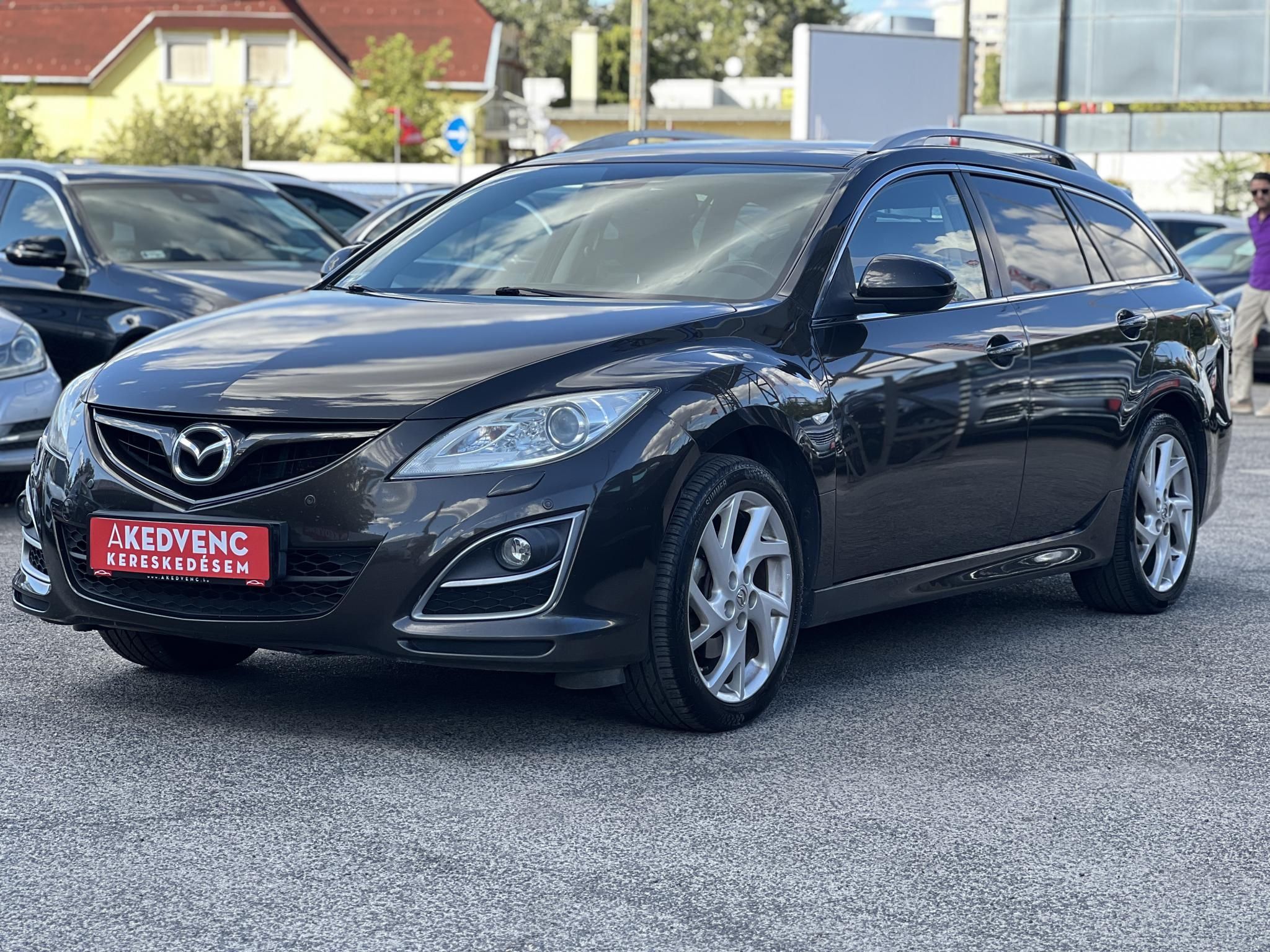 MAZDA 6 Sportkombi 2.5 GTA BOSE hifi. Gyári fényezés. Téli-nyári garnitúra. 1.5T horog. Legjobb ár!