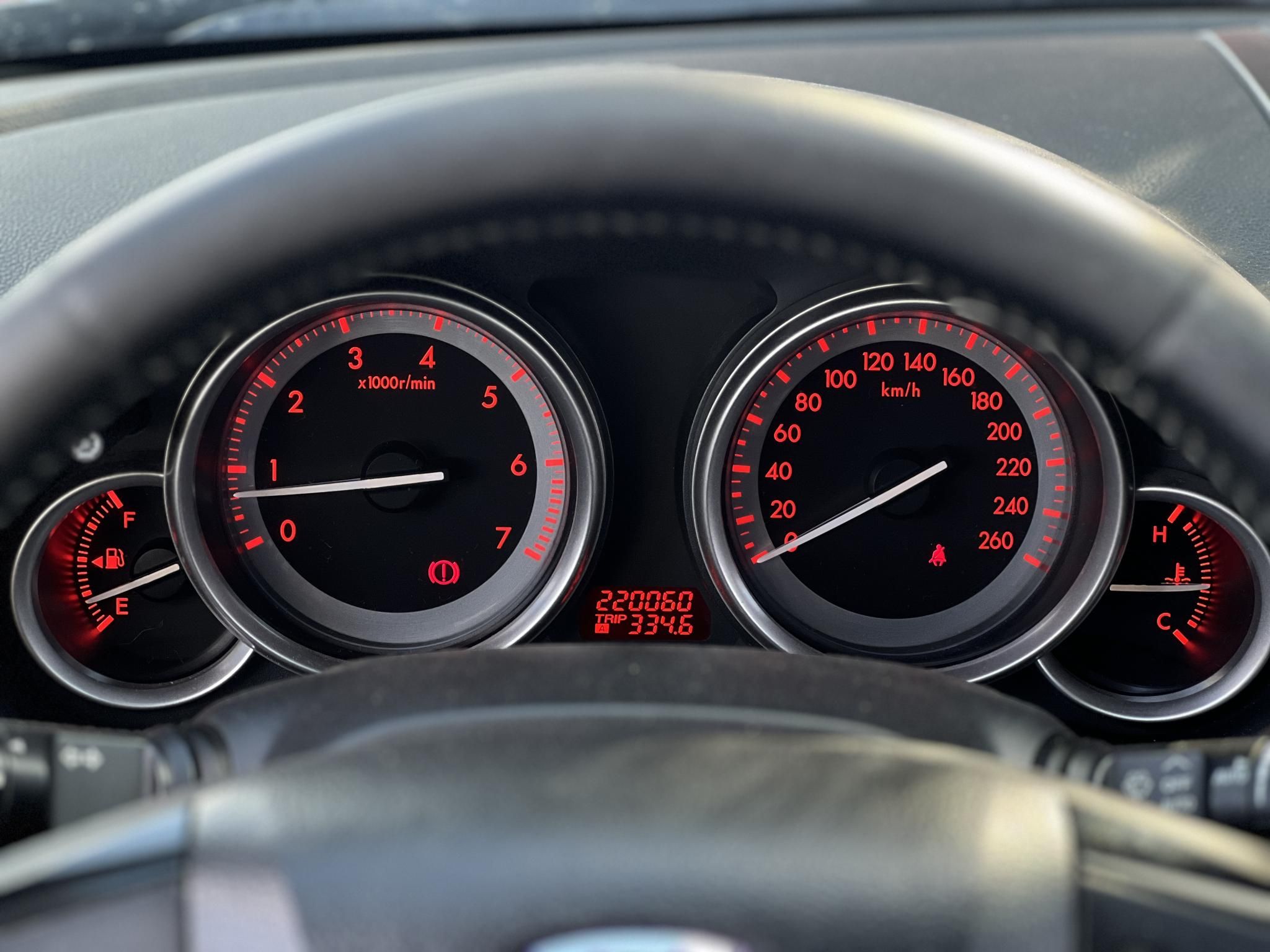 MAZDA 6 Sportkombi 2.5 GTA BOSE hifi. Gyári fényezés. Téli-nyári garnitúra. 1.5T horog. Legjobb ár!
