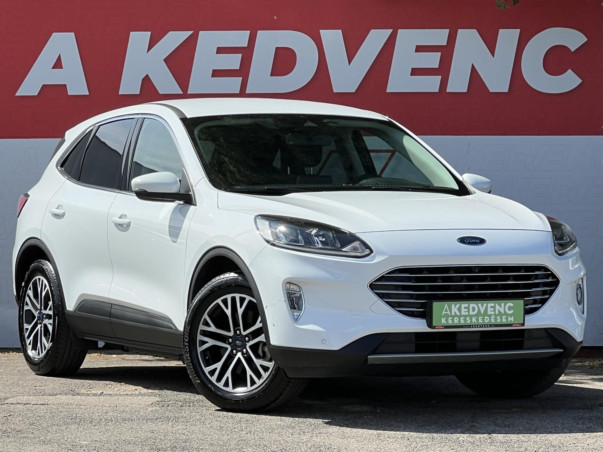 FORD KUGA 2.5 PHEV Titanium CVT 70 km elektromos hatótáv. ülés-kormányfűtés. kamera. CARPLAY!